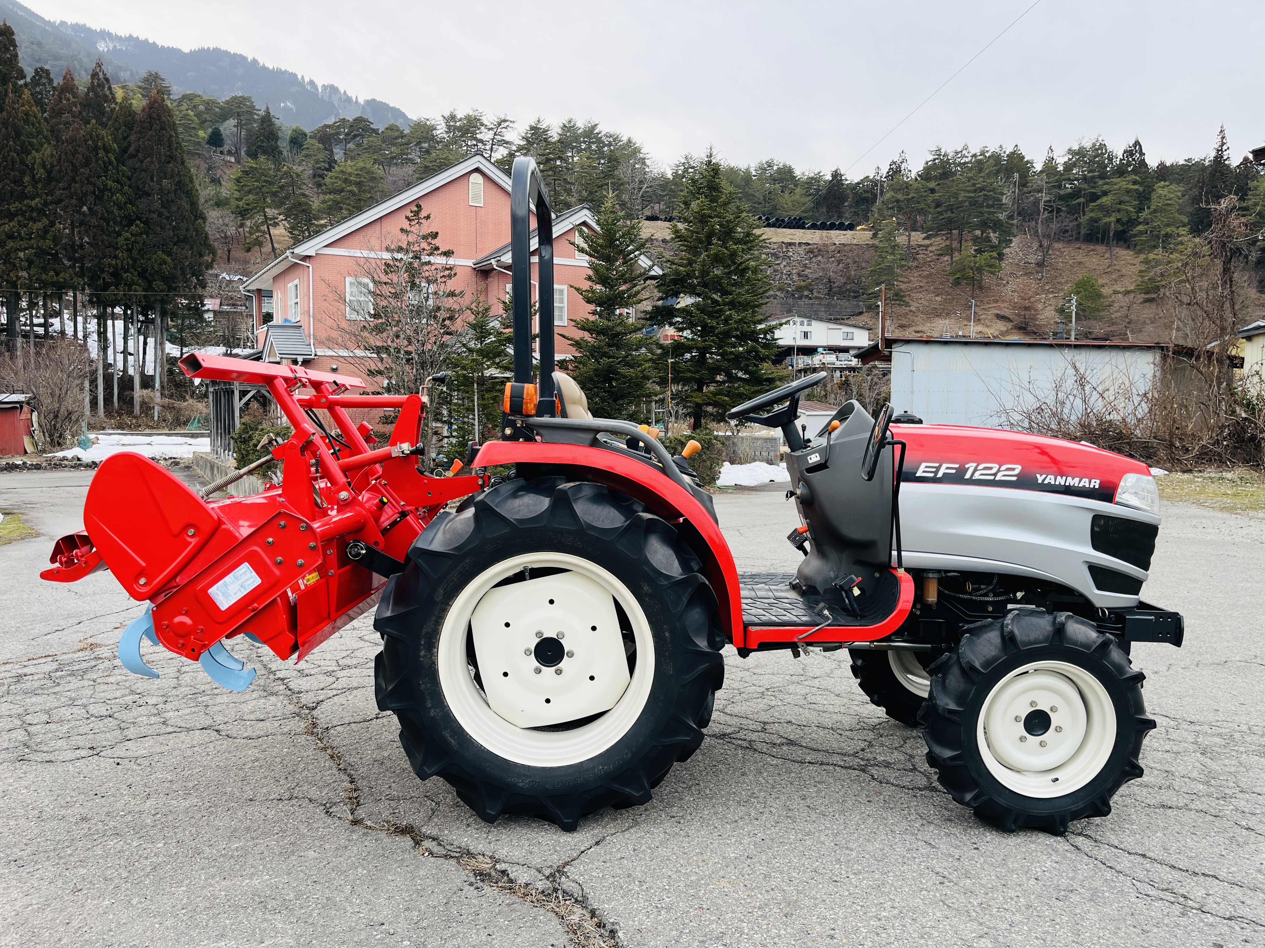 ヤンマー 中古トラクター EF122の商品画像6