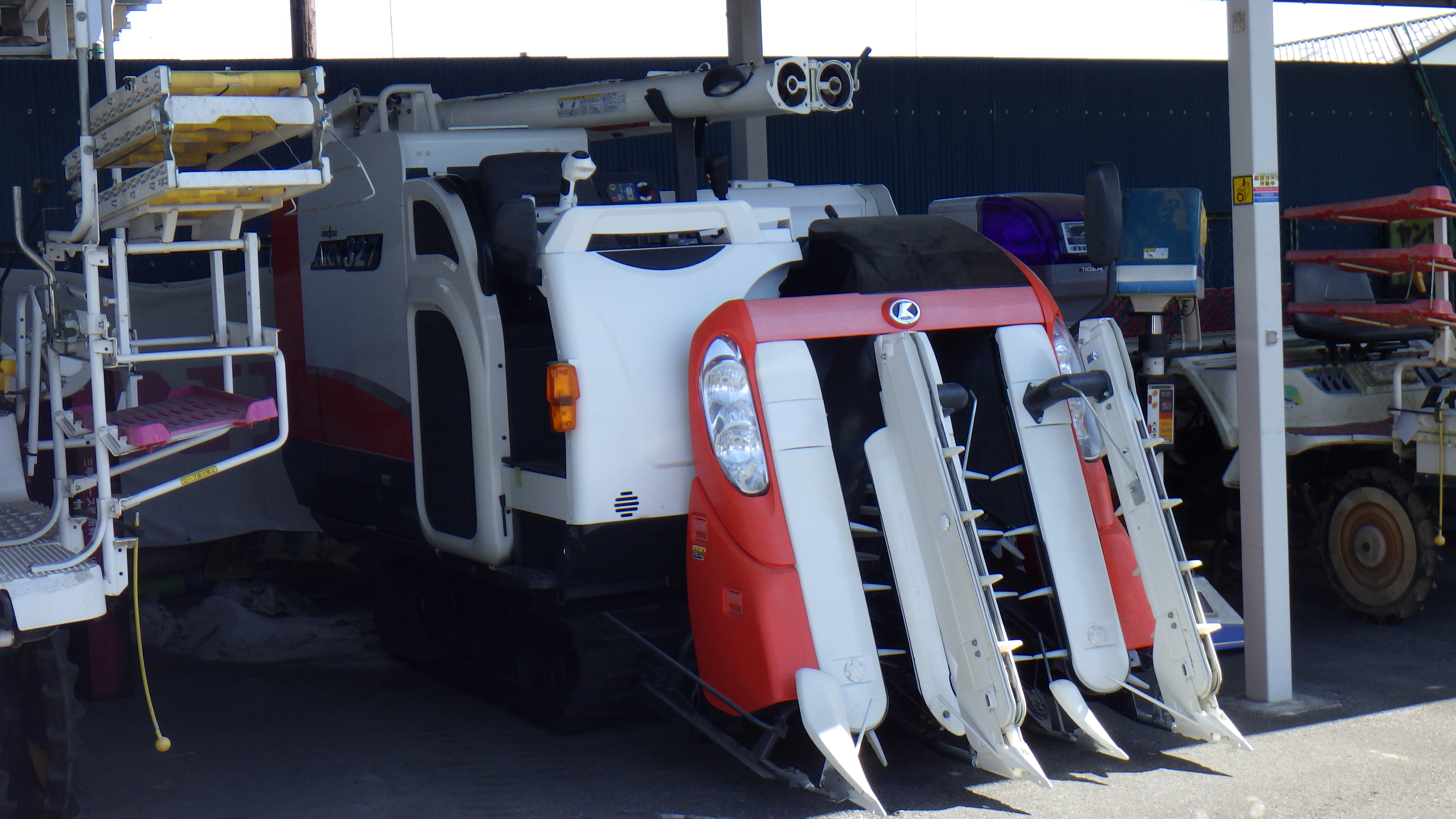 クボタ 中古コンバイン ARN327の商品画像8