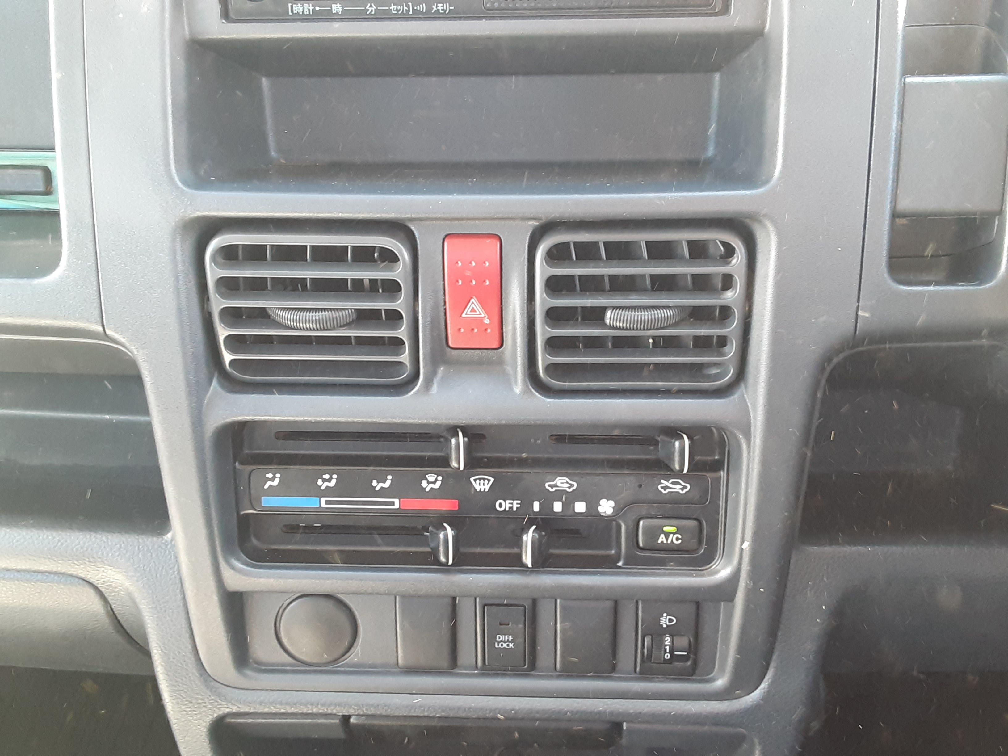 日産 中古車 ＮＴ１００クリッパートラックの商品画像5