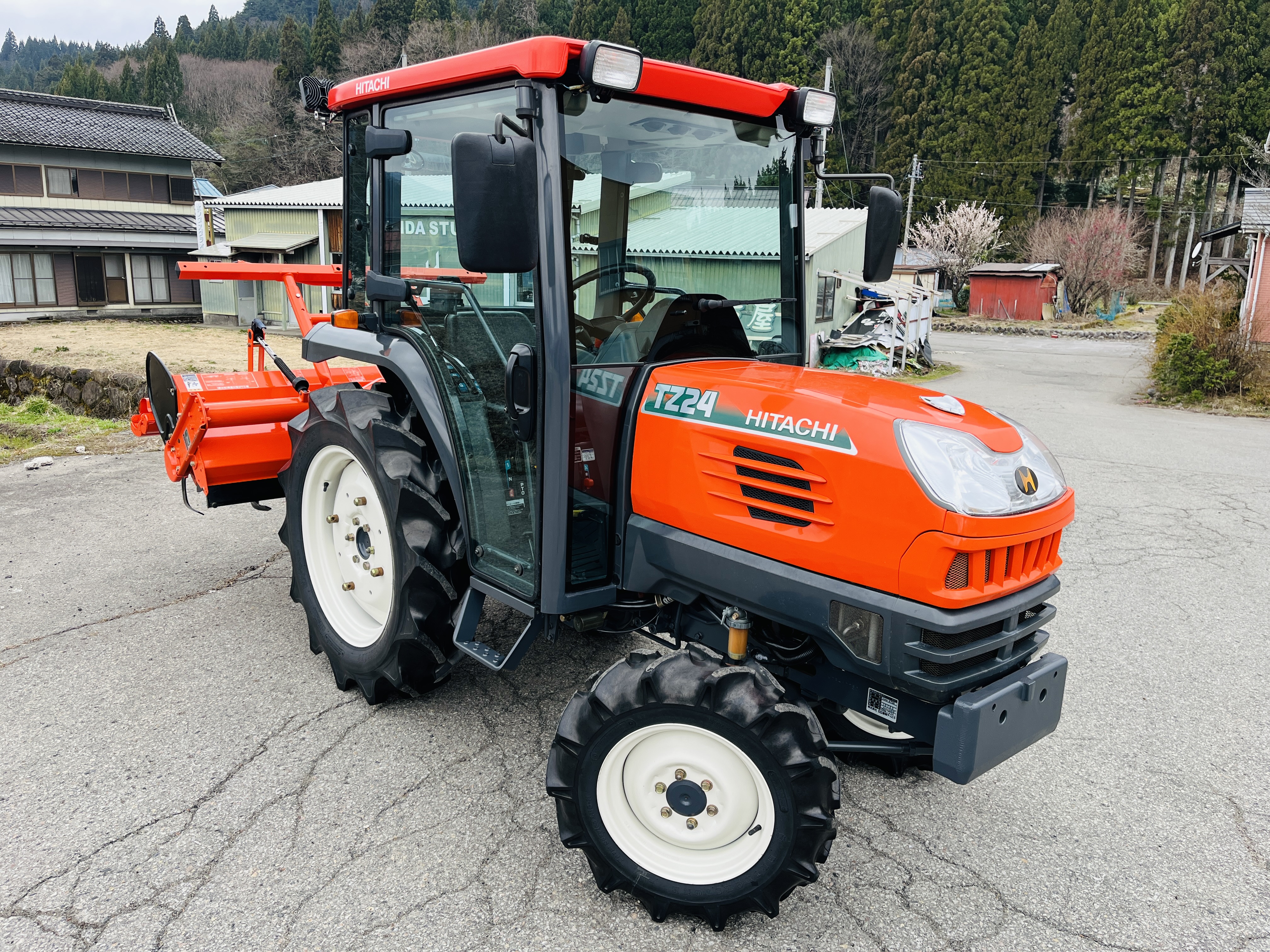 日立 中古トラクター TZ24Qの商品画像2