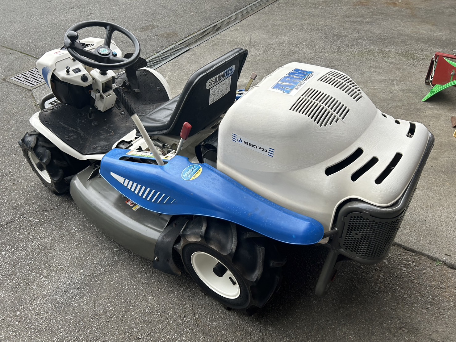 アグリップ 中古草刈機 ARM981の商品画像3