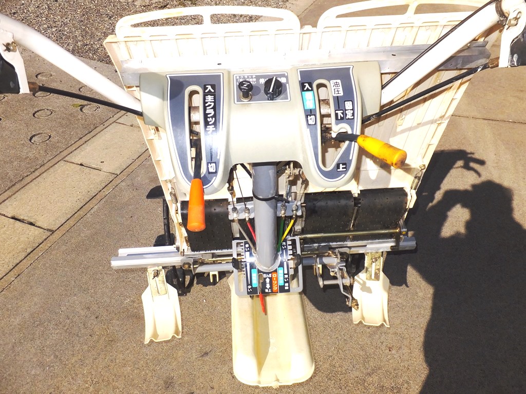 ミツビシ 中古田植機 MP27の商品画像3