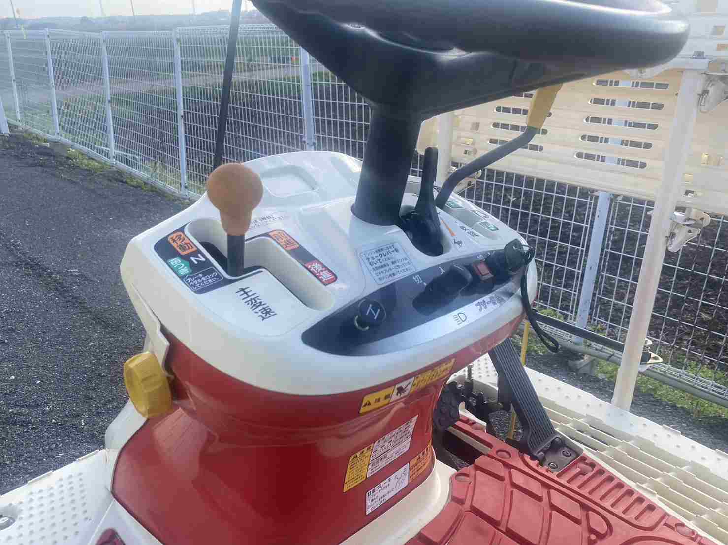 ヤンマー 中古田植機 RJ4の商品画像3