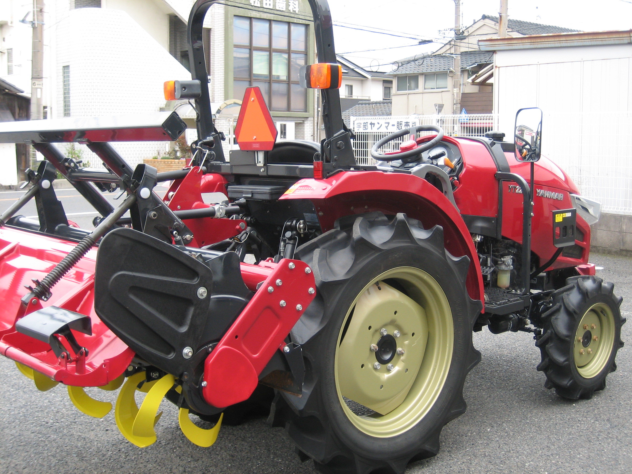 ヤンマー 中古トラクター YT225XUKS5の商品画像4