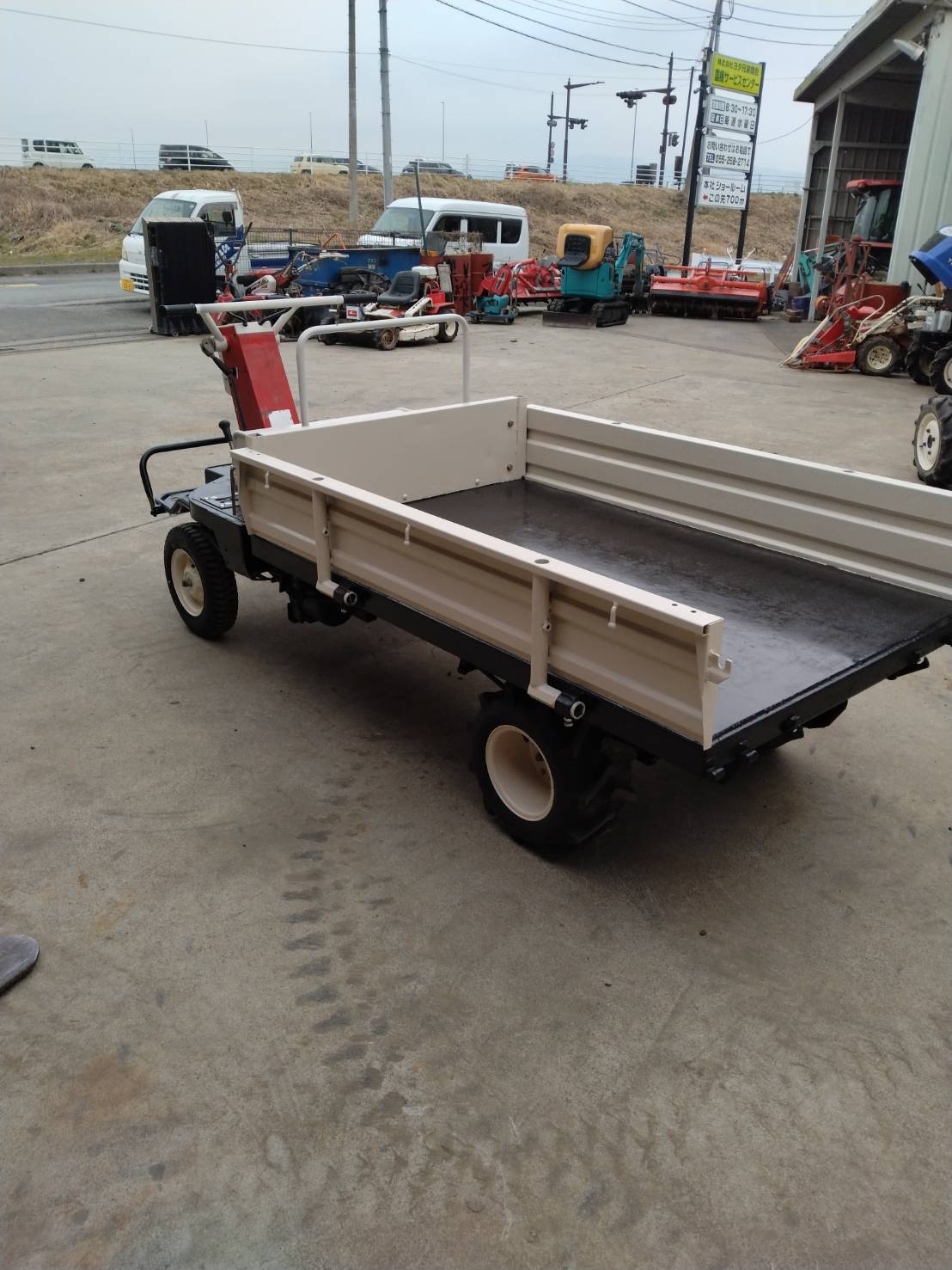 ヤンマー 中古運搬機 FG161Dの商品画像3