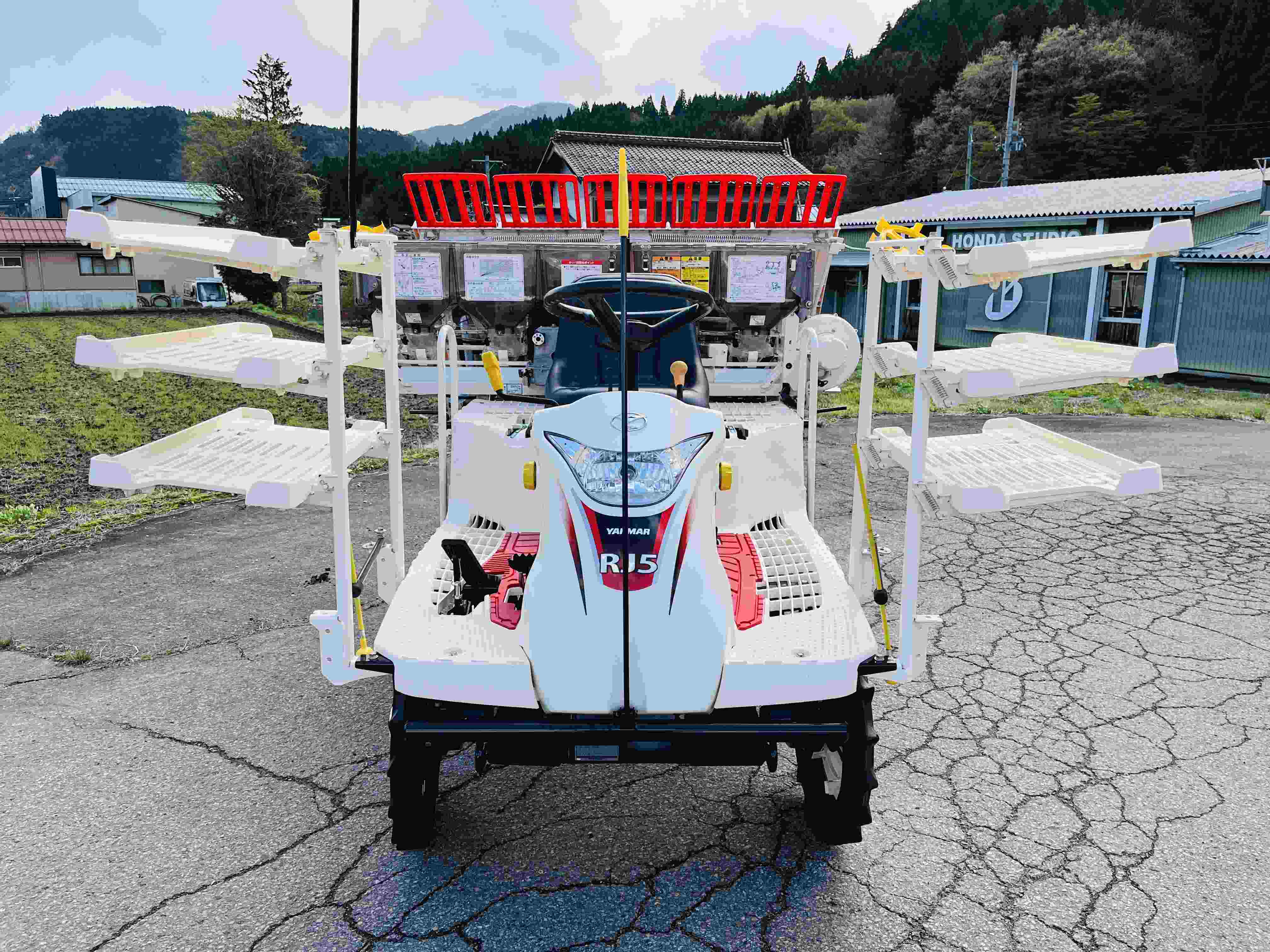 ヤンマー 中古田植機 RJ5の商品画像3