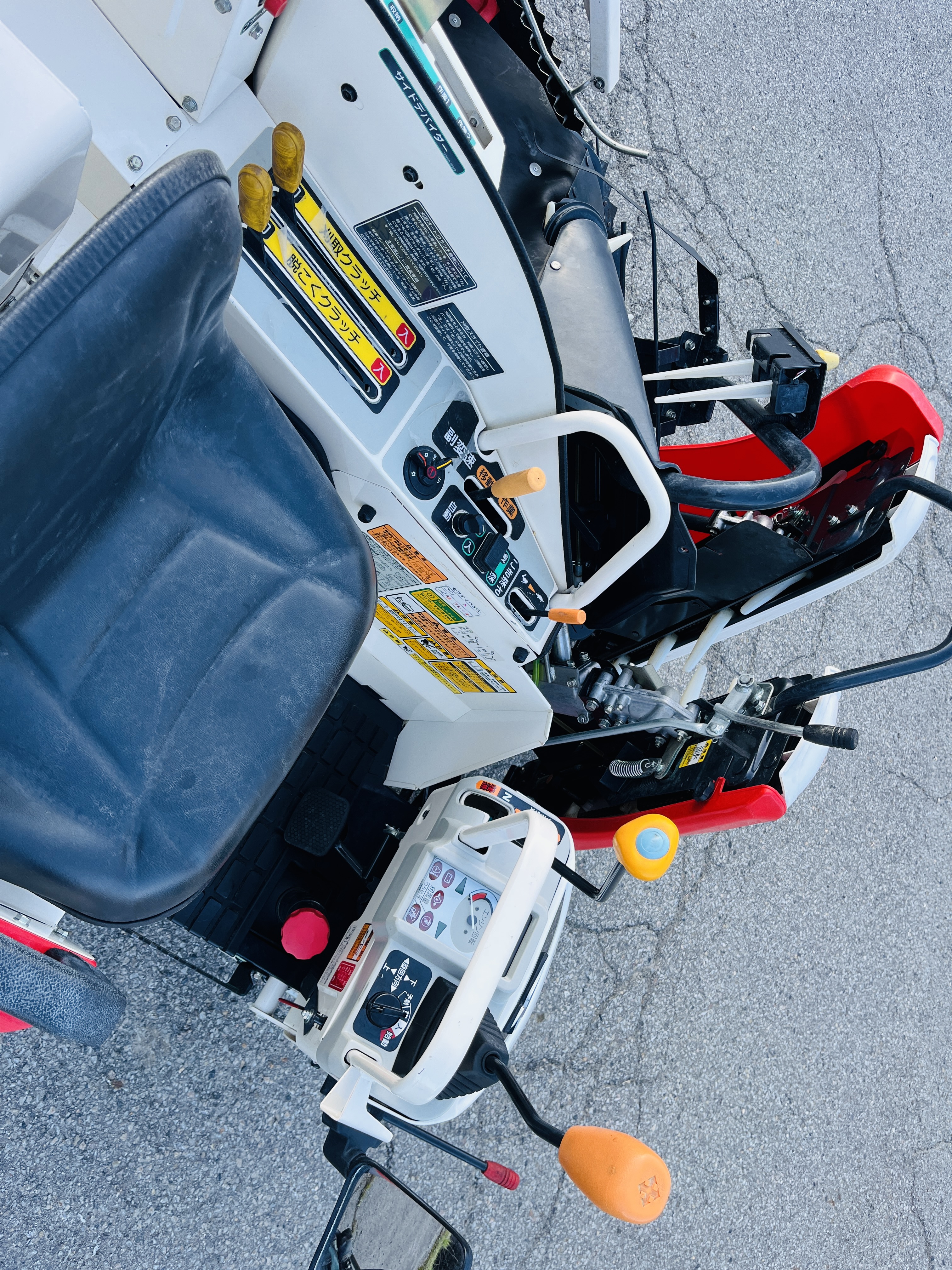 ヤンマー 中古コンバイン Ee214Wの商品画像8