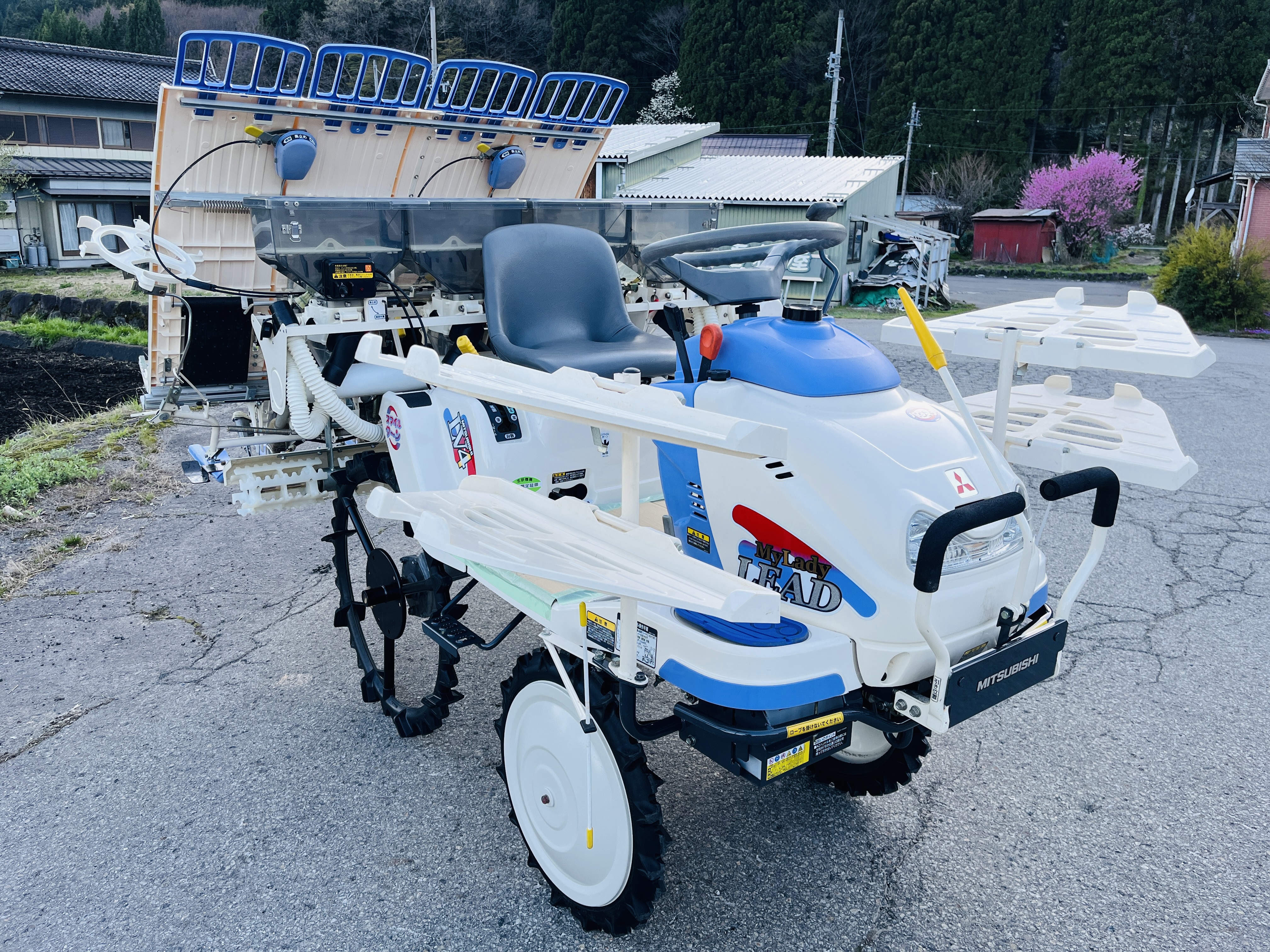 三菱マヒンドラ農機 中古田植機 LV4の商品画像2