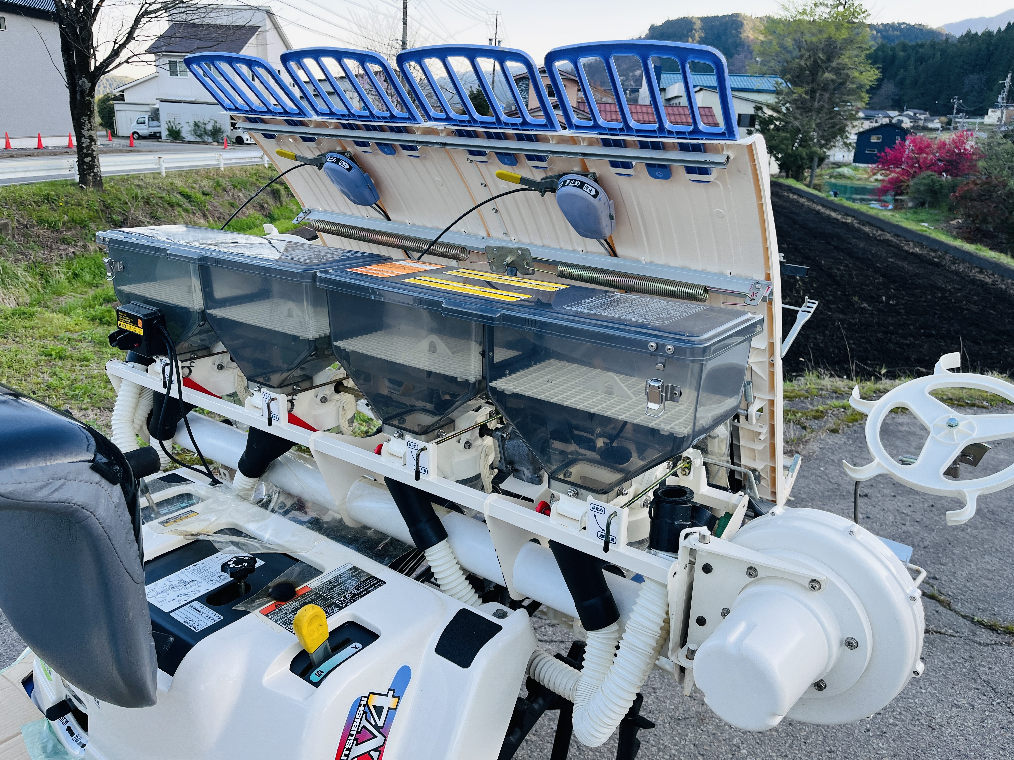 三菱マヒンドラ農機 中古田植機 LV4の商品画像10