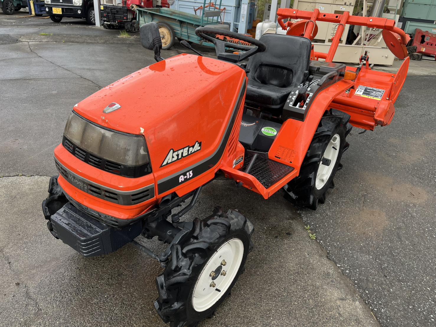 クボタ 中古トラクター A-13Dの商品画像1