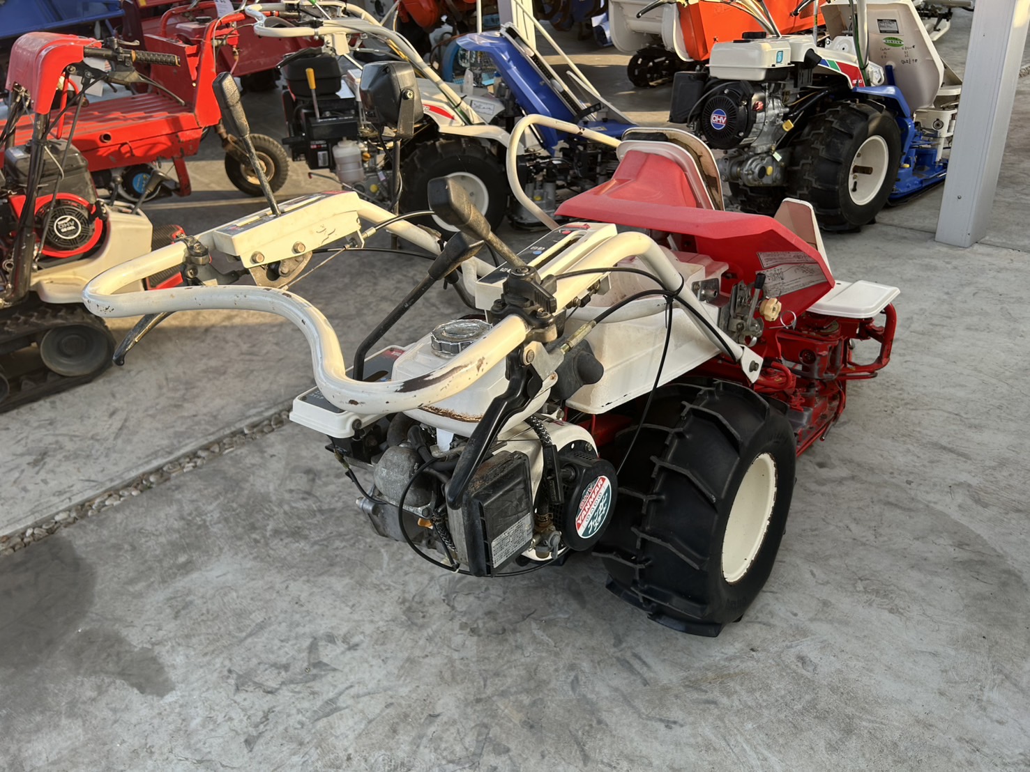 ヤンマー 中古バインダー Be30Dの商品画像4