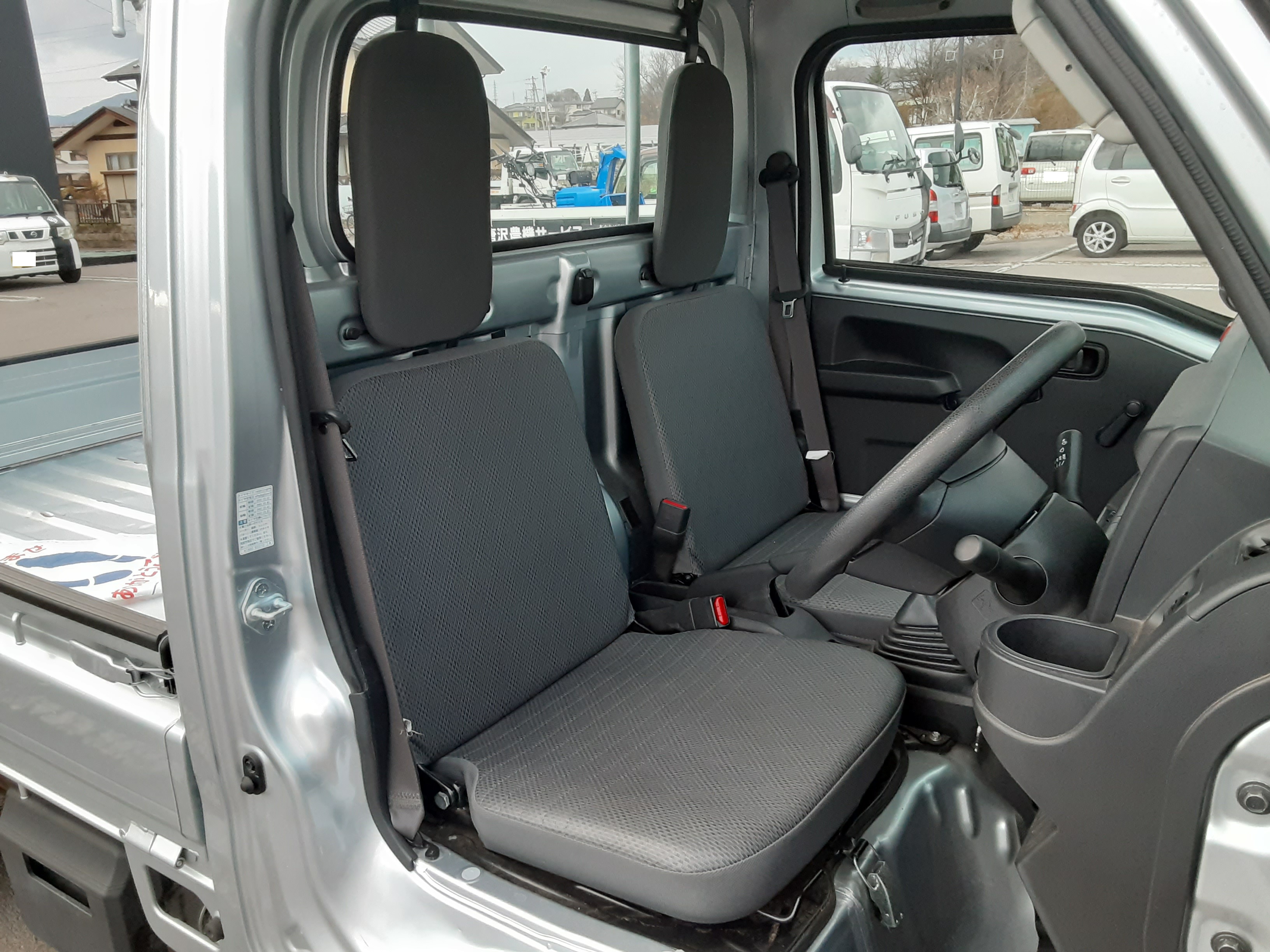 ダイハツ 中古車 ハイゼットトラック　スタンダードＳＡＩＩＩｔの商品画像8