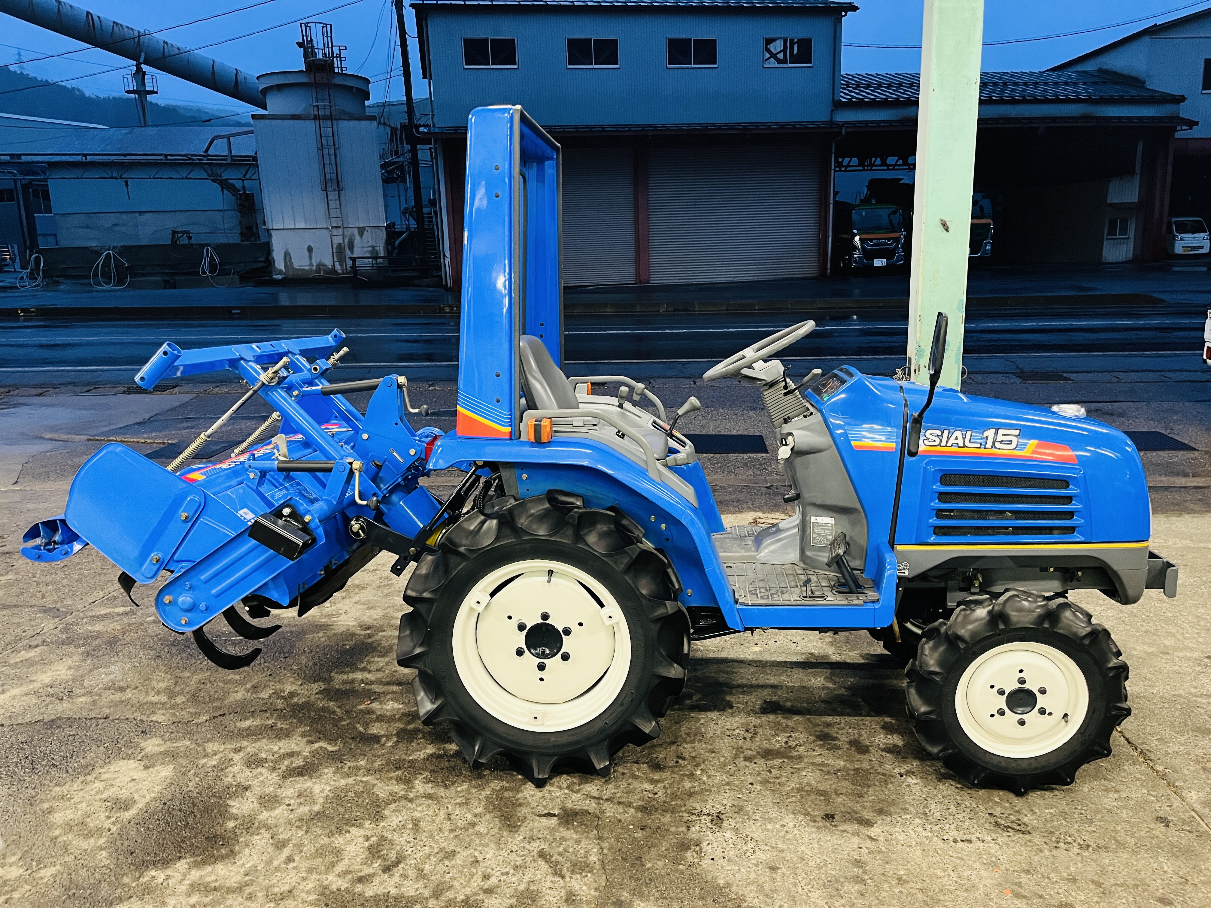 イセキ 中古トラクター TF15Fの商品画像5