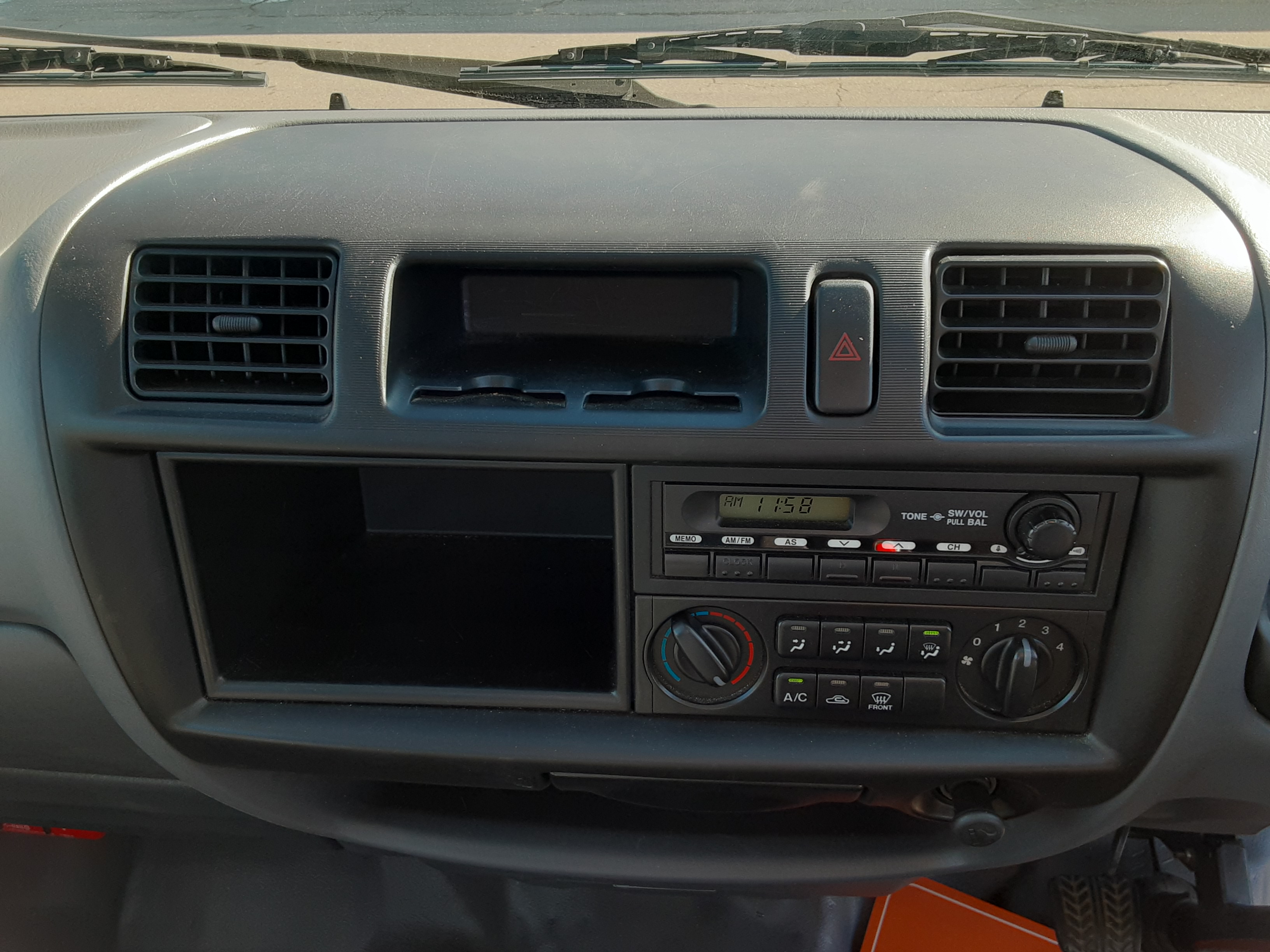 マツダ 中古車 ボンゴトラック　シングルワイドローＤＸの商品画像5