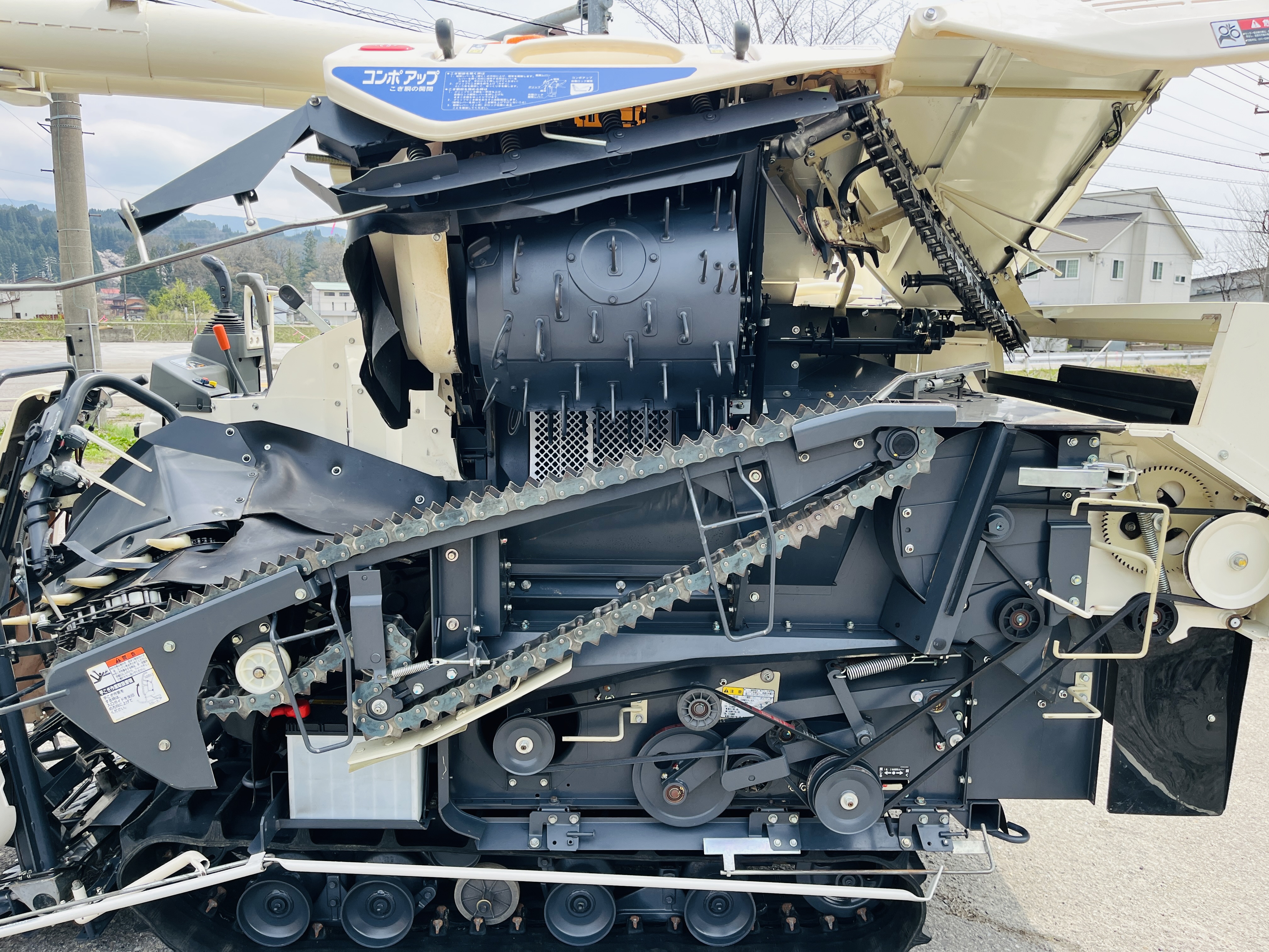 三菱マヒンドラ農機 中古コンバイン VM219Gの商品画像7