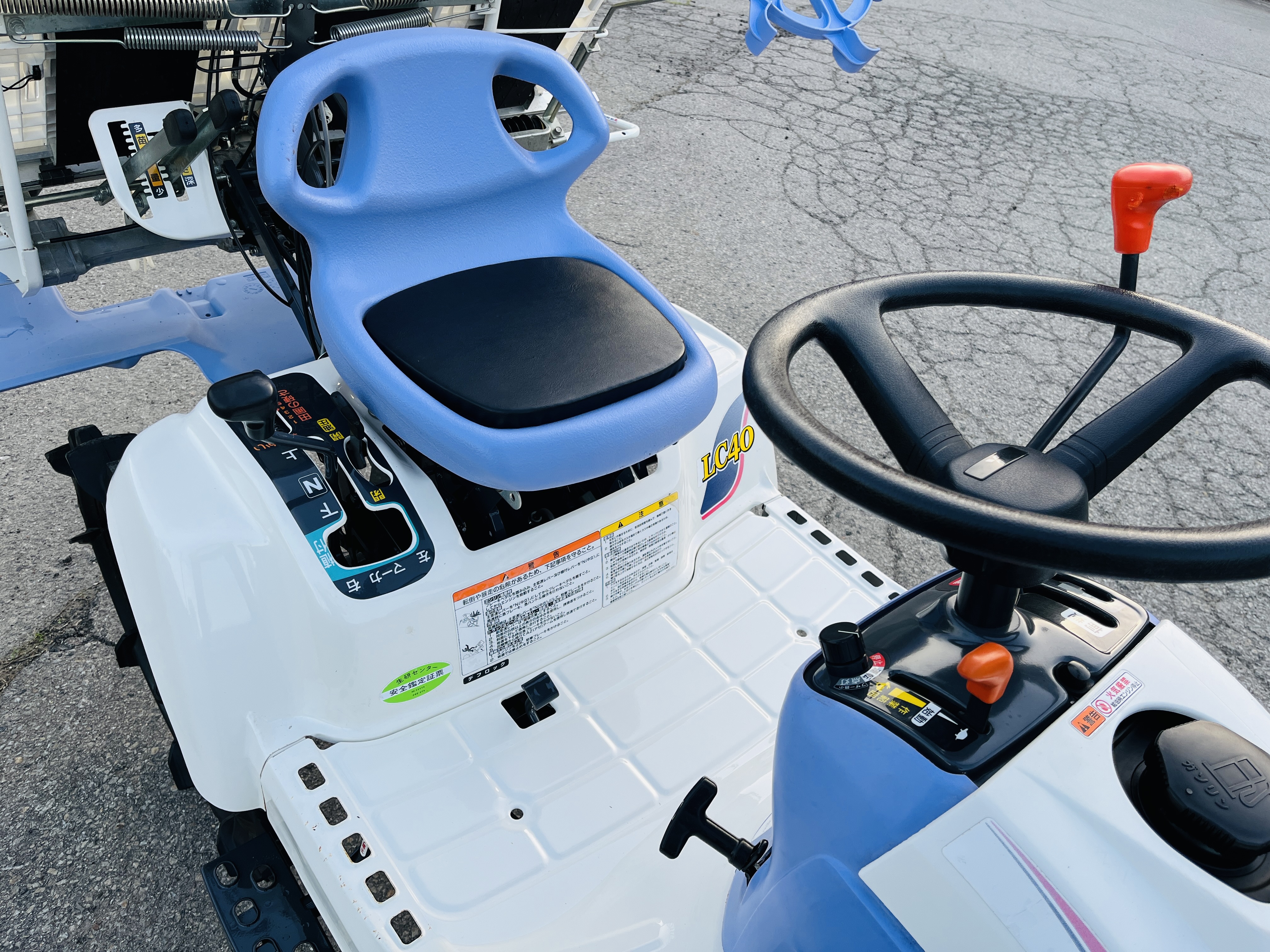 三菱マヒンドラ農機 中古田植機 LC40の商品画像9