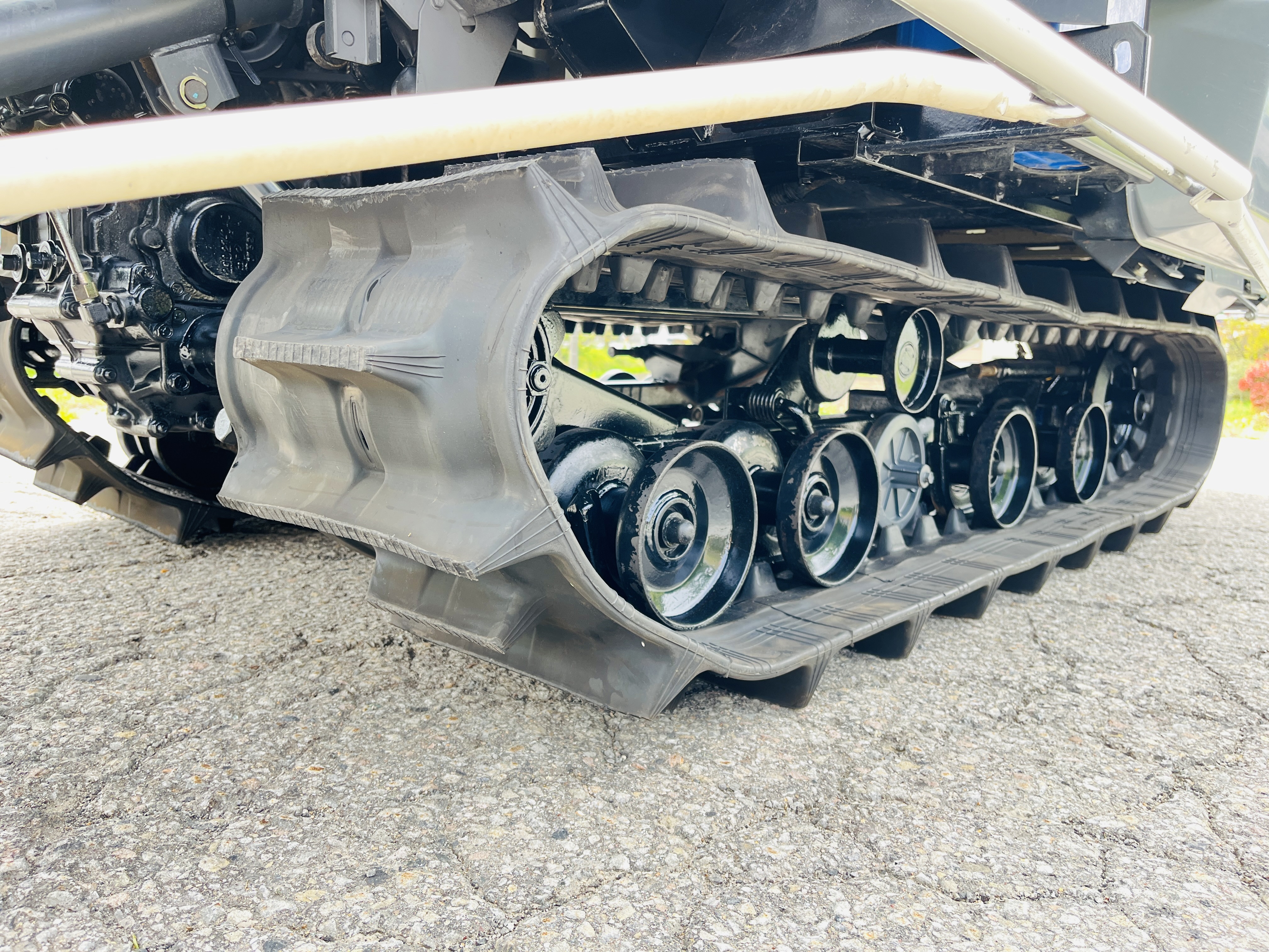 三菱マヒンドラ農機 中古コンバイン VM221Gの商品画像10