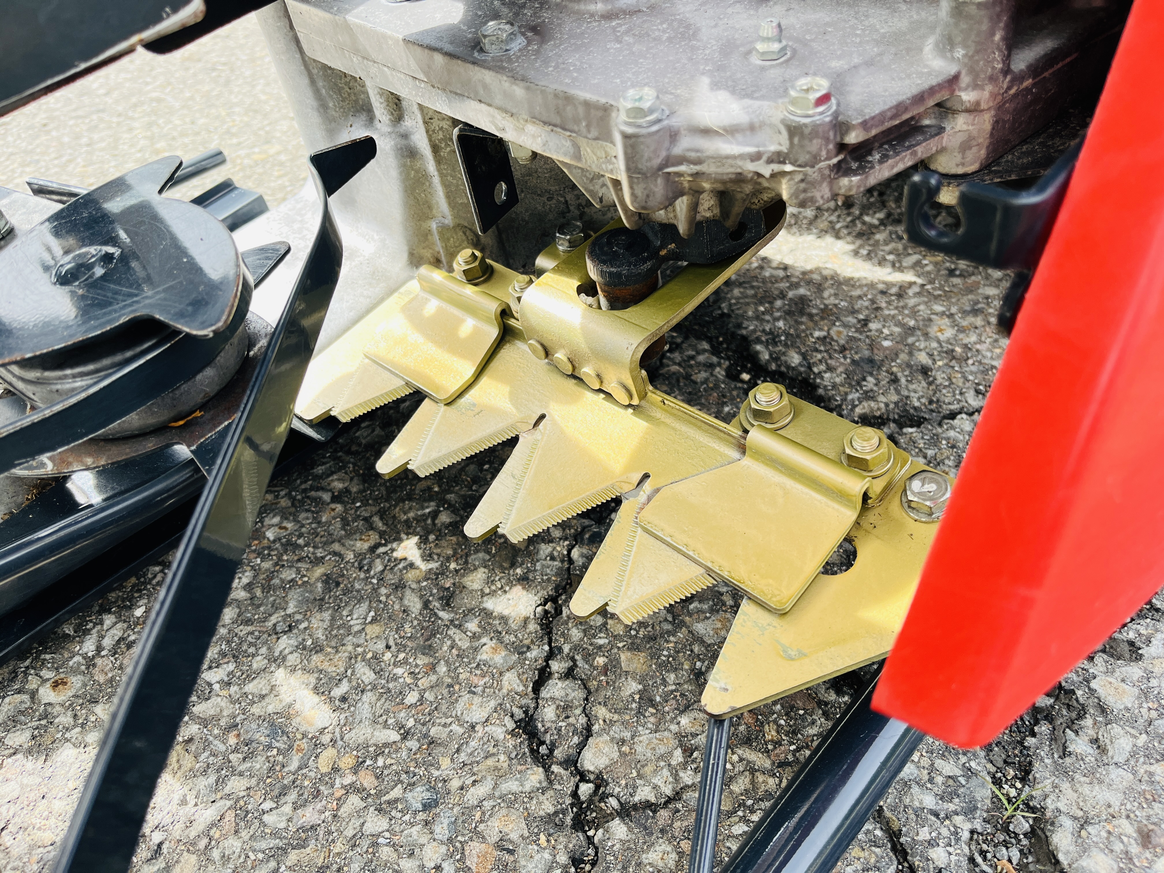 三菱マヒンドラ農機 中古バインダー MB213-Sの商品画像10