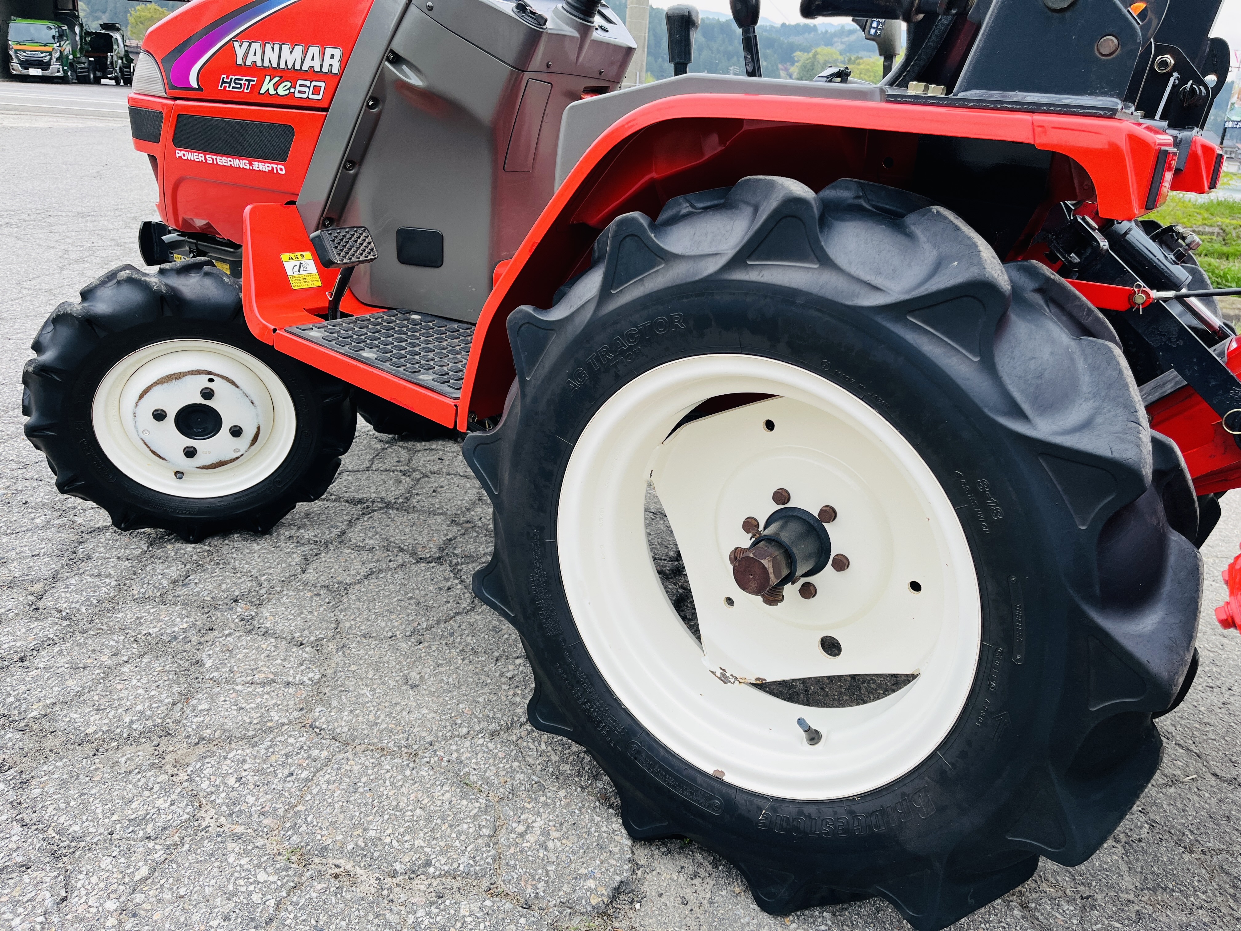 ヤンマー 中古トラクター Ke-60 HSTの商品画像9