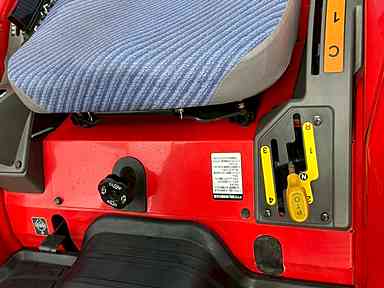 ヤンマー 中古トラクター EF328Vの商品画像4