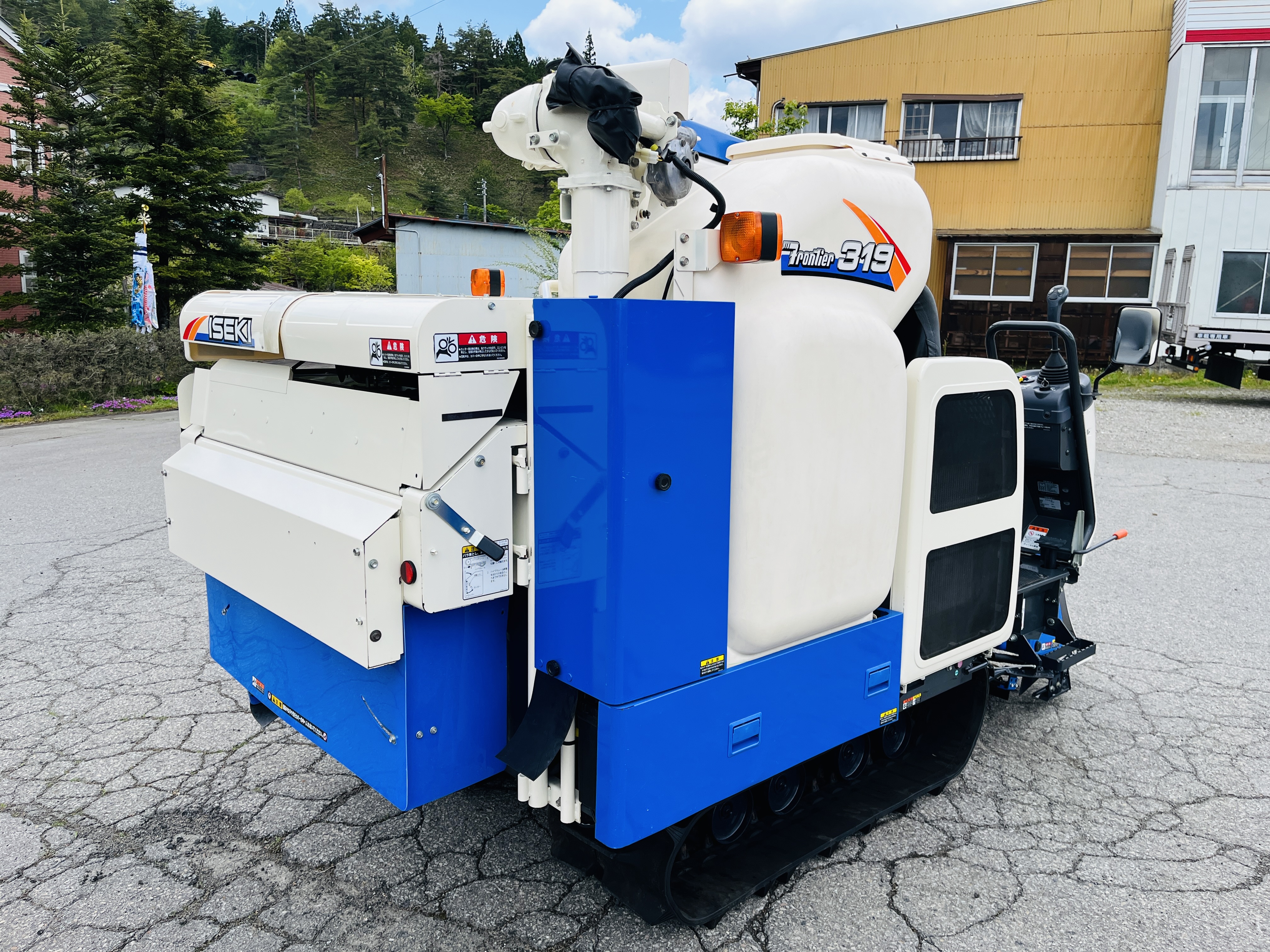 イセキ 中古コンバイン HN319G-ZKHWCの商品画像5