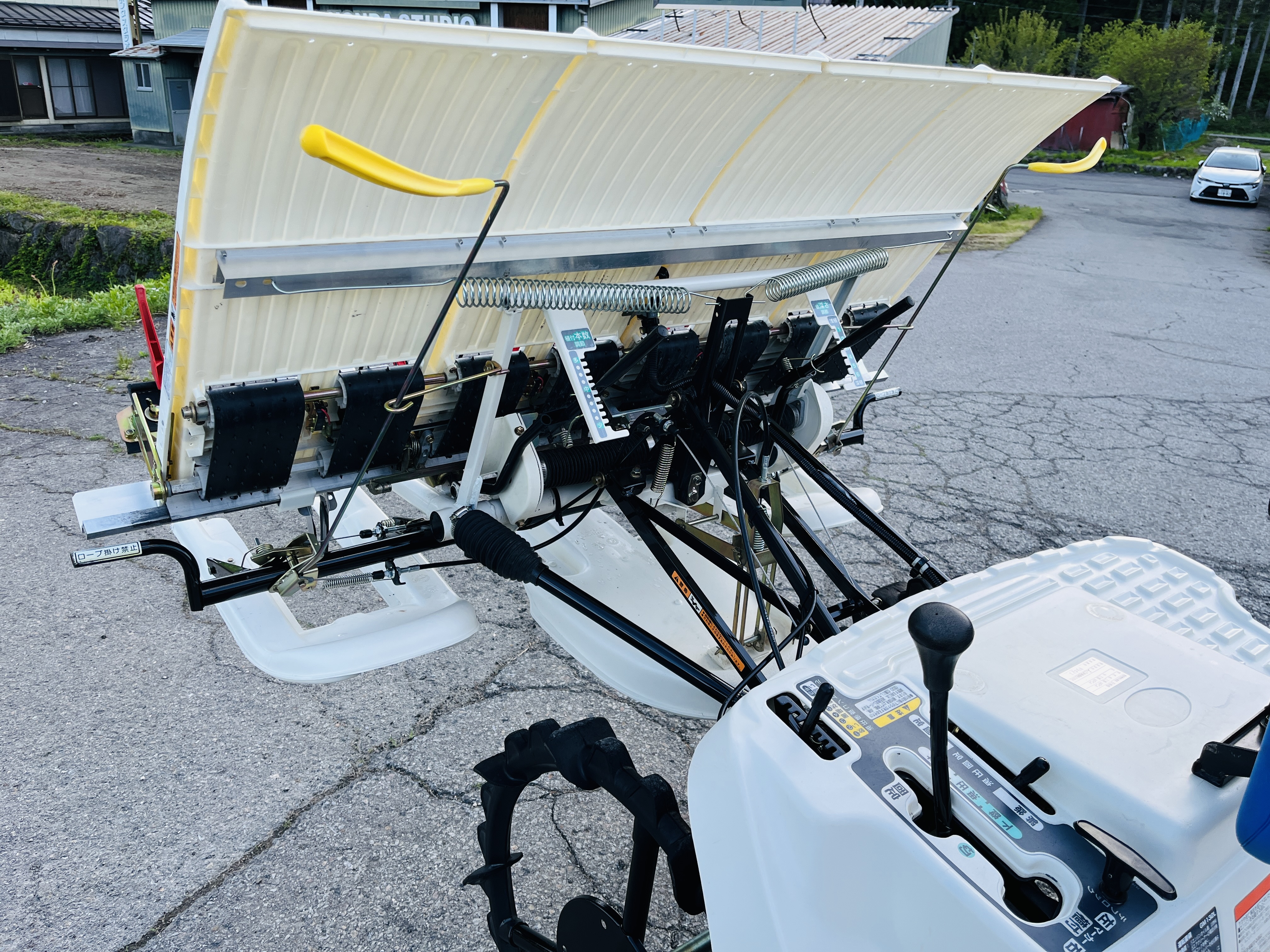 三菱マヒンドラ農機 中古田植機 MPC4の商品画像9