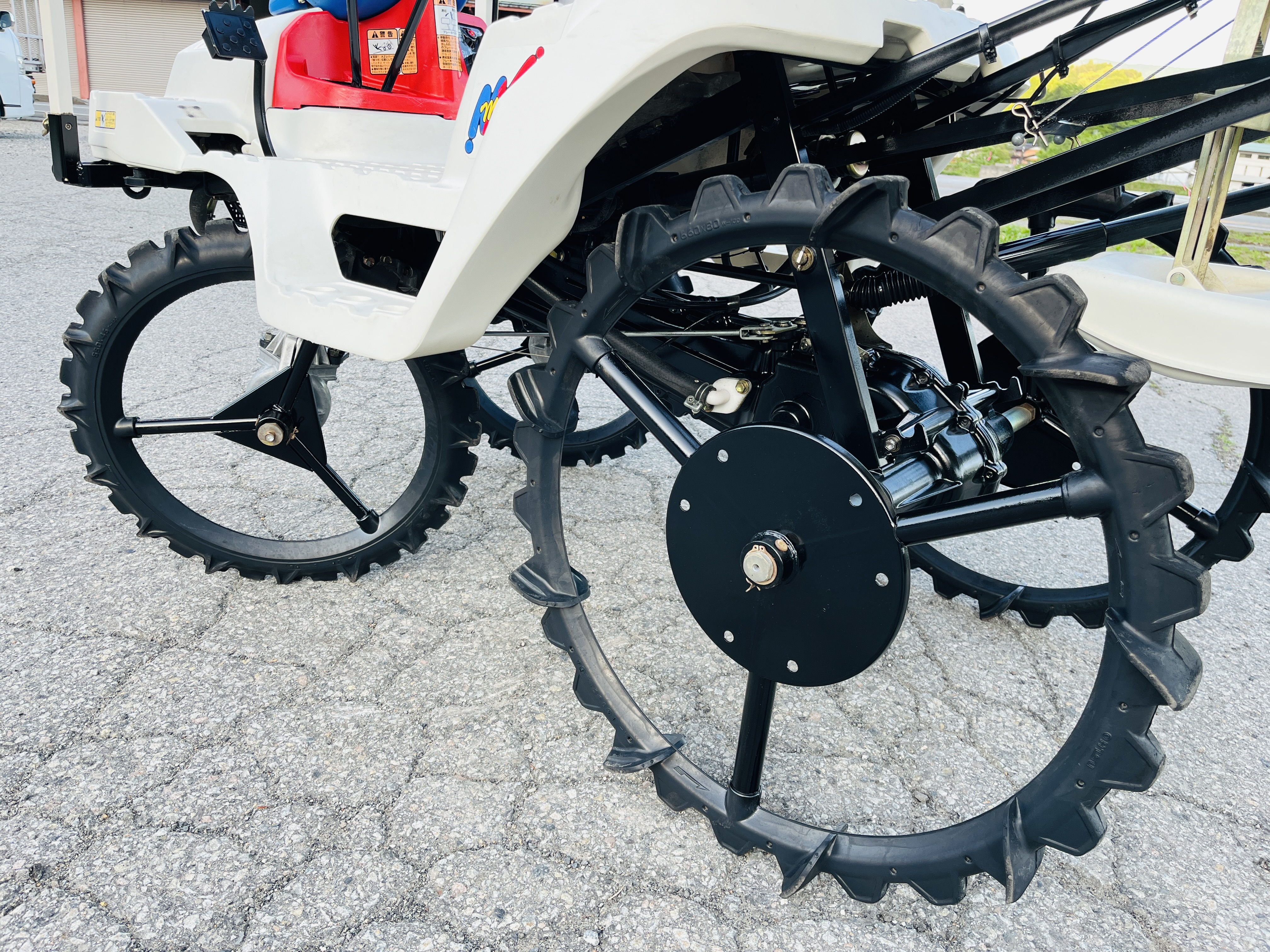 三菱マヒンドラ農機 中古田植機 MPC4の商品画像10