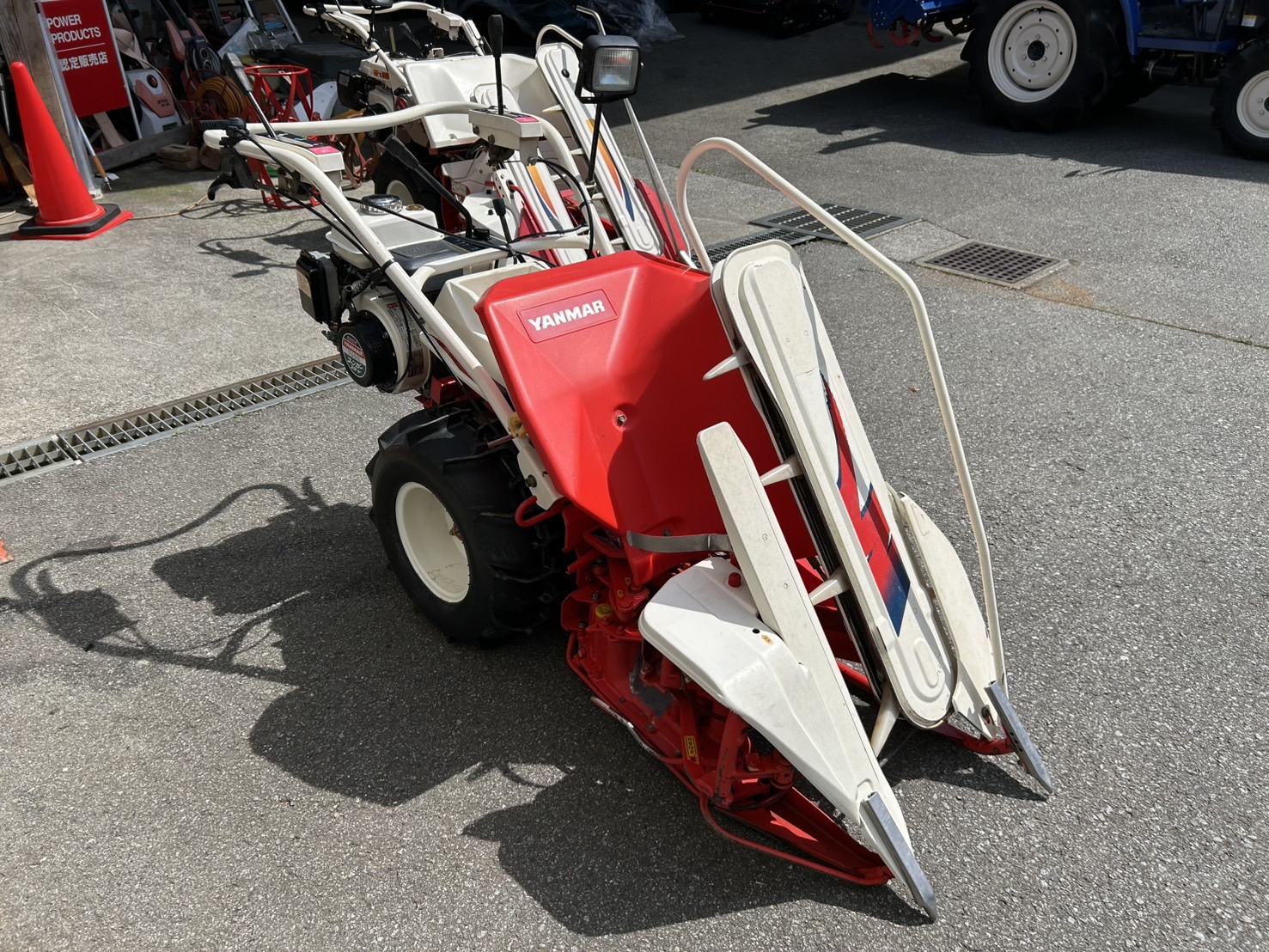 ヤンマー 中古バインダー Be30Dの商品画像1