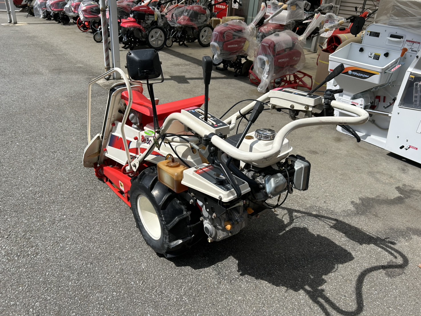 ヤンマー 中古バインダー Be30Dの商品画像3