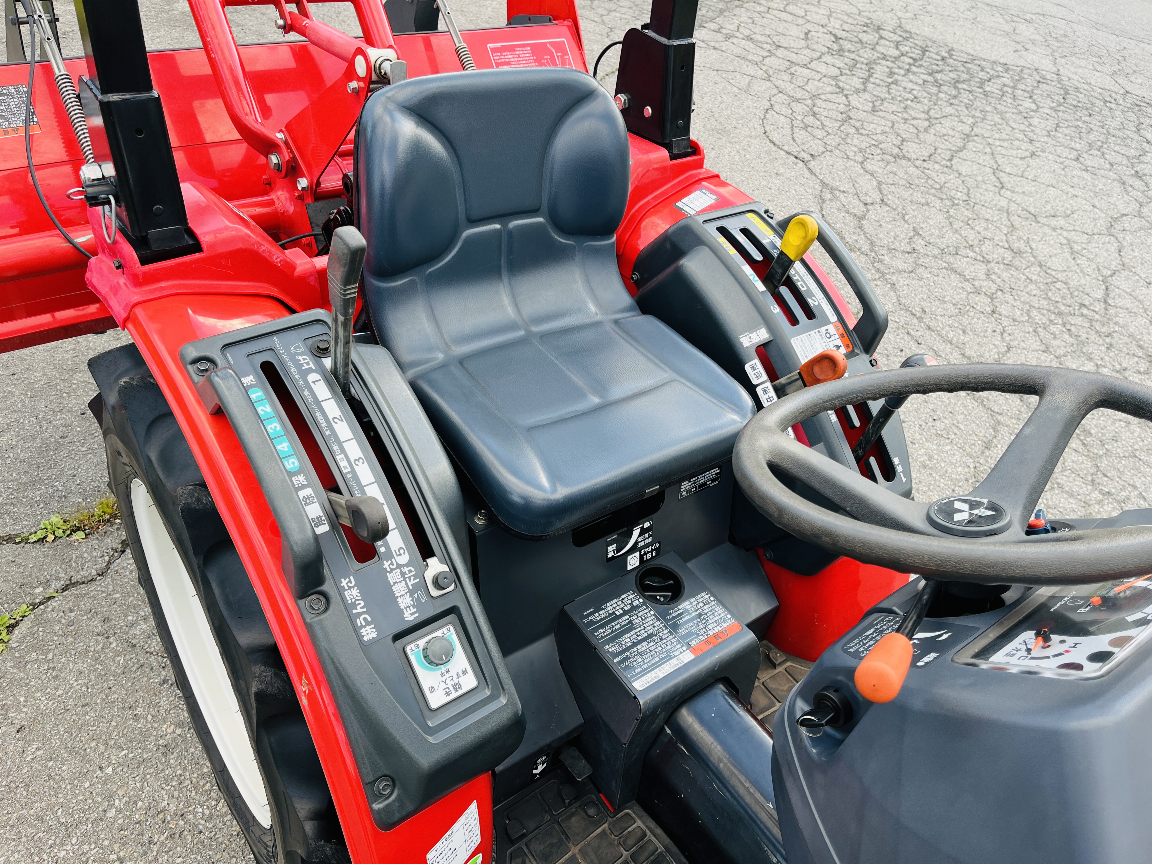 三菱マヒンドラ農機 中古トラクター GF150の商品画像7