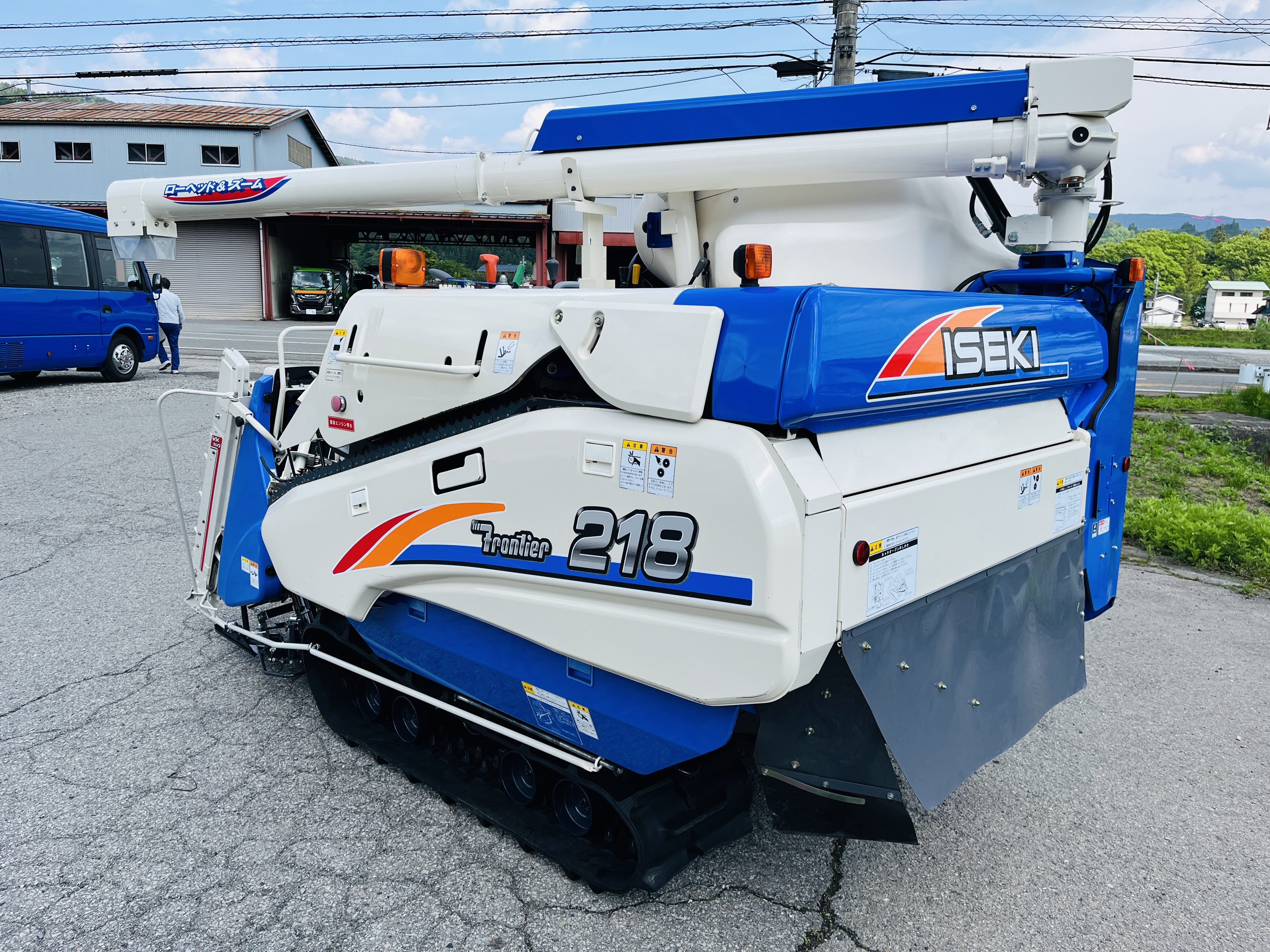 イセキ 中古コンバイン HVF218G-ZKHWCの商品画像4