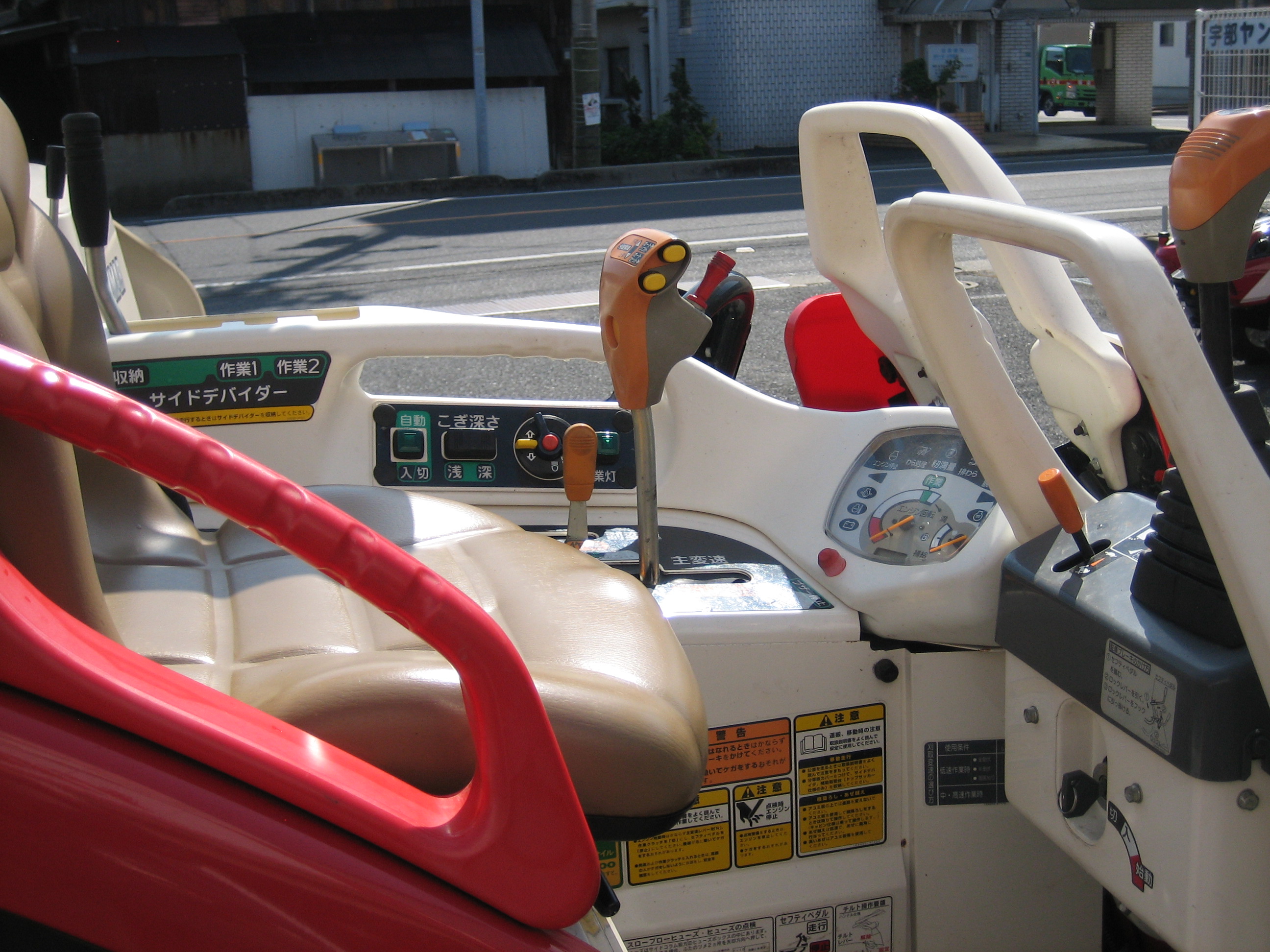 ヤンマー 中古コンバイン AJ 217 MHLの商品画像8