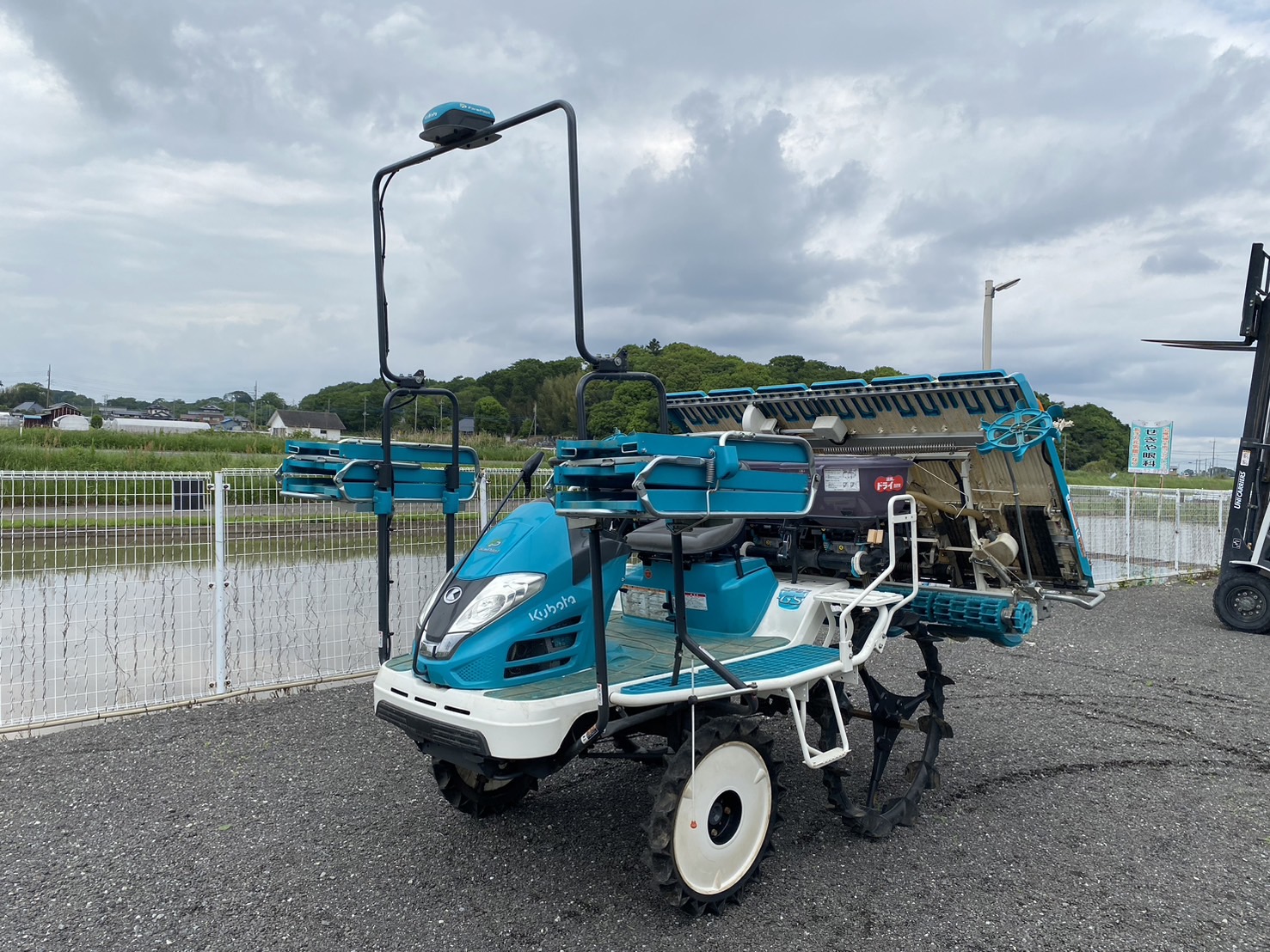 クボタ 中古田植機 ZP67-GSの商品画像1