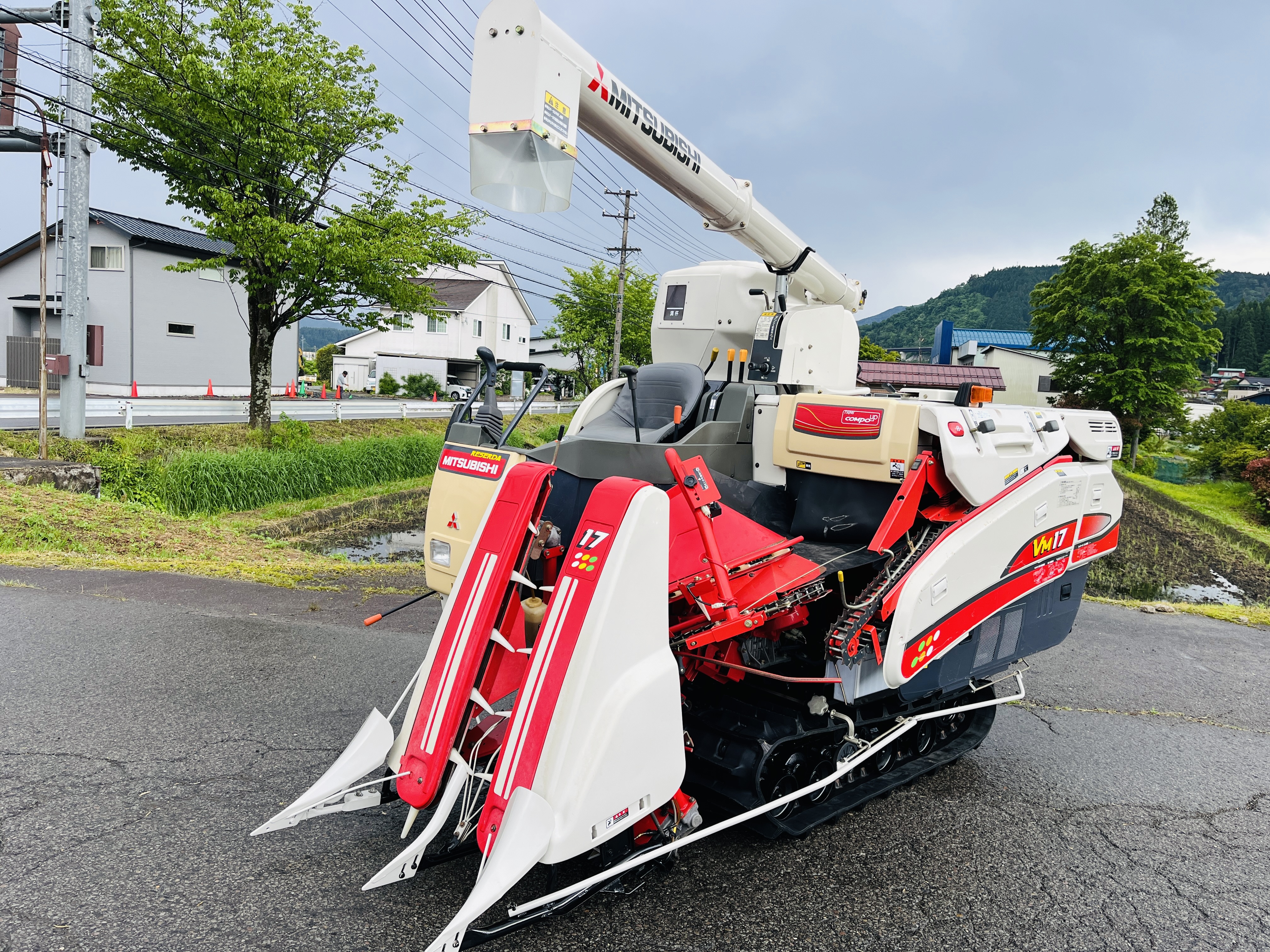 三菱マヒンドラ農機 中古コンバイン VM17Gの詳細｜農機具通販ノウキナビ