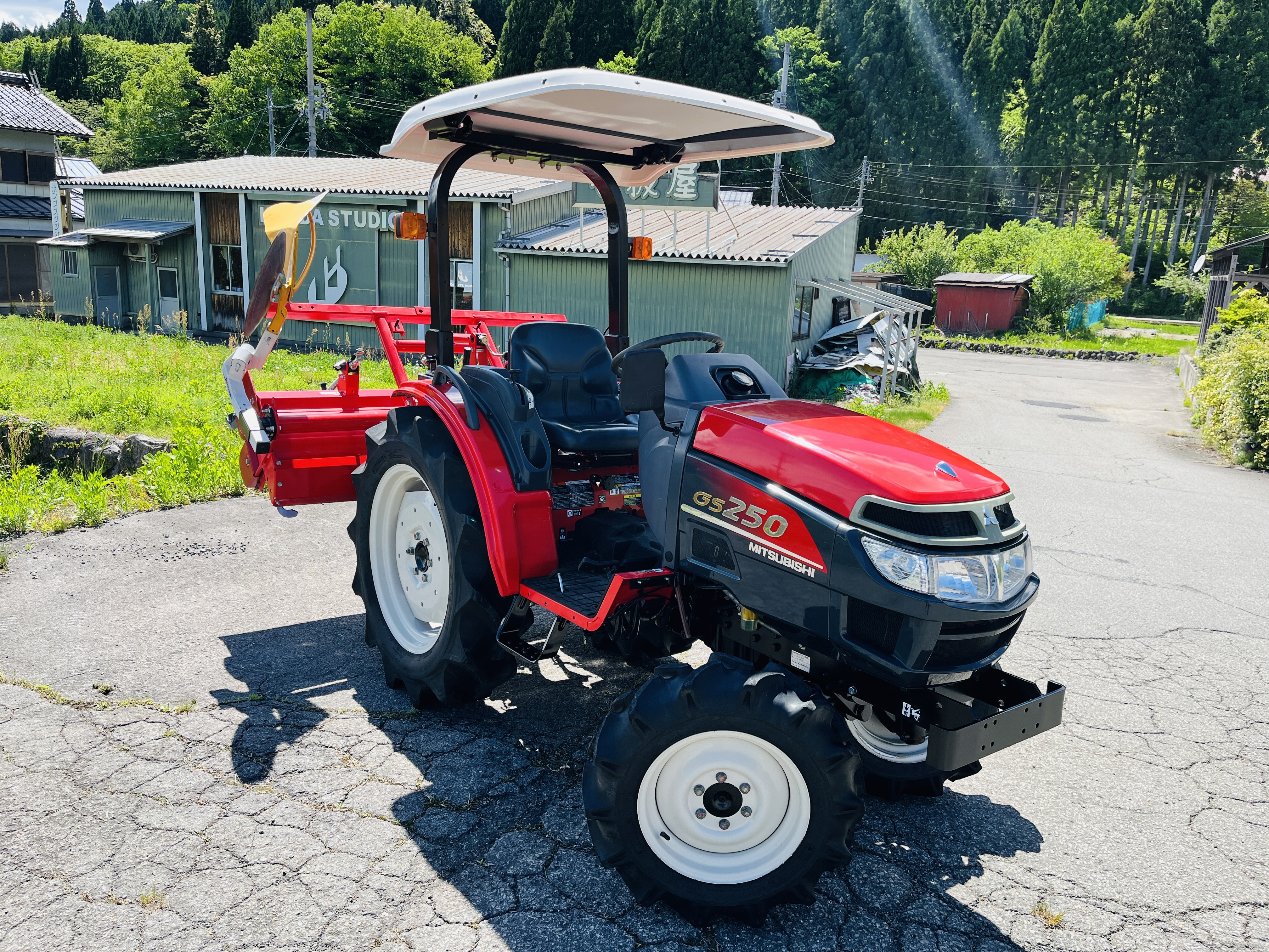 三菱マヒンドラ農機 中古トラクター GS250の商品画像2