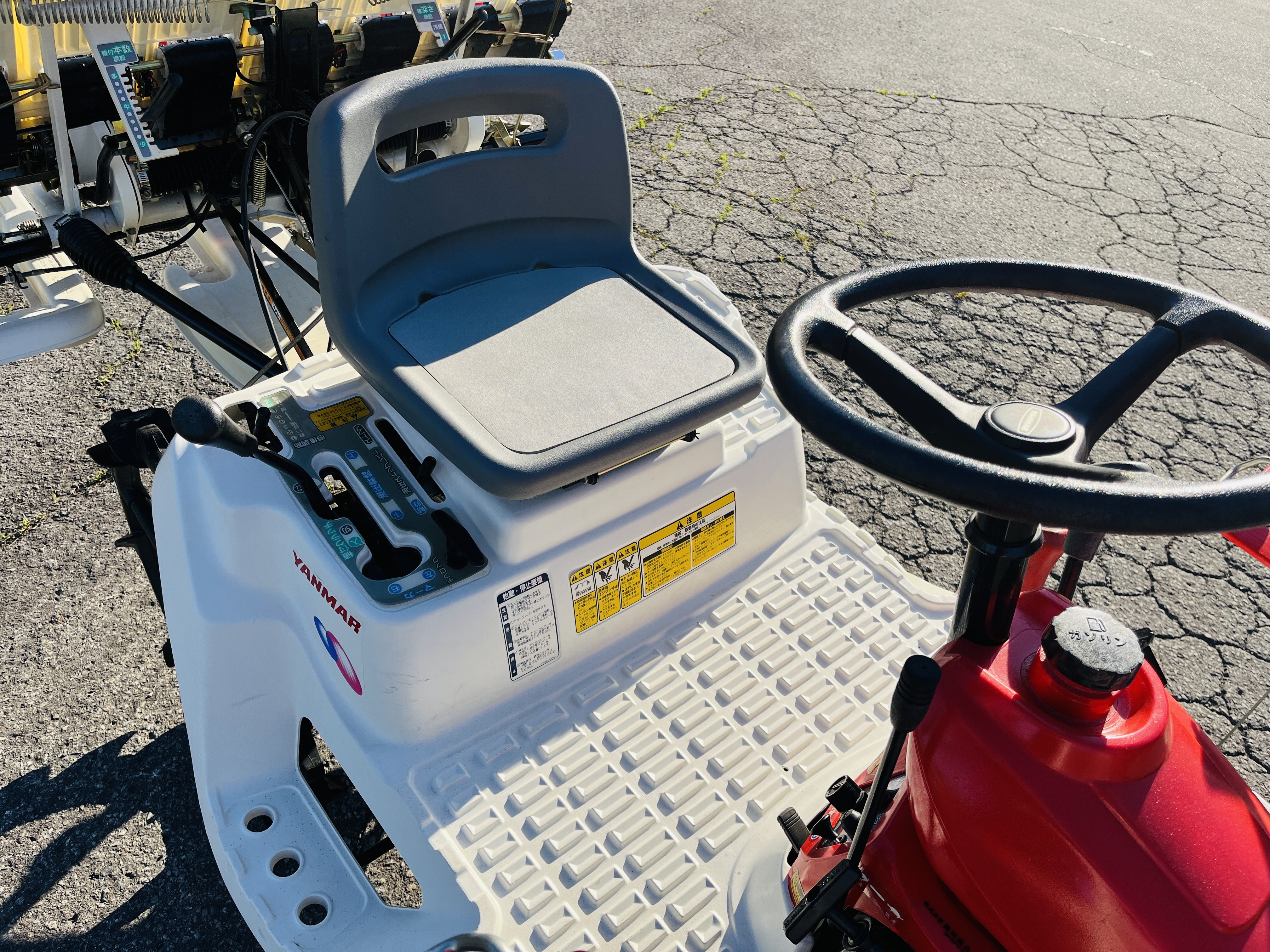 ヤンマー 中古田植機 Pe-1の商品画像6