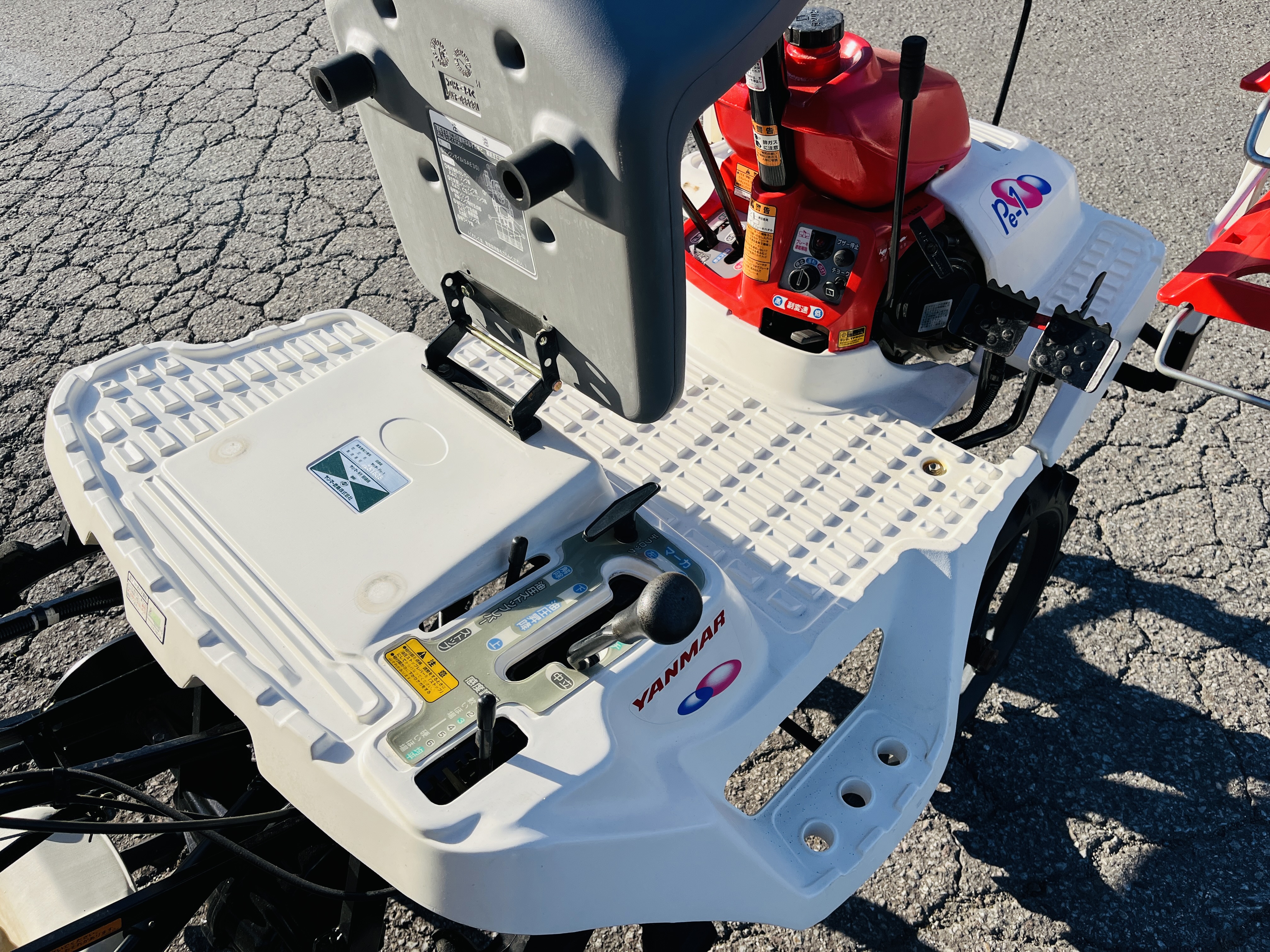 ヤンマー 中古田植機 Pe-1の商品画像8