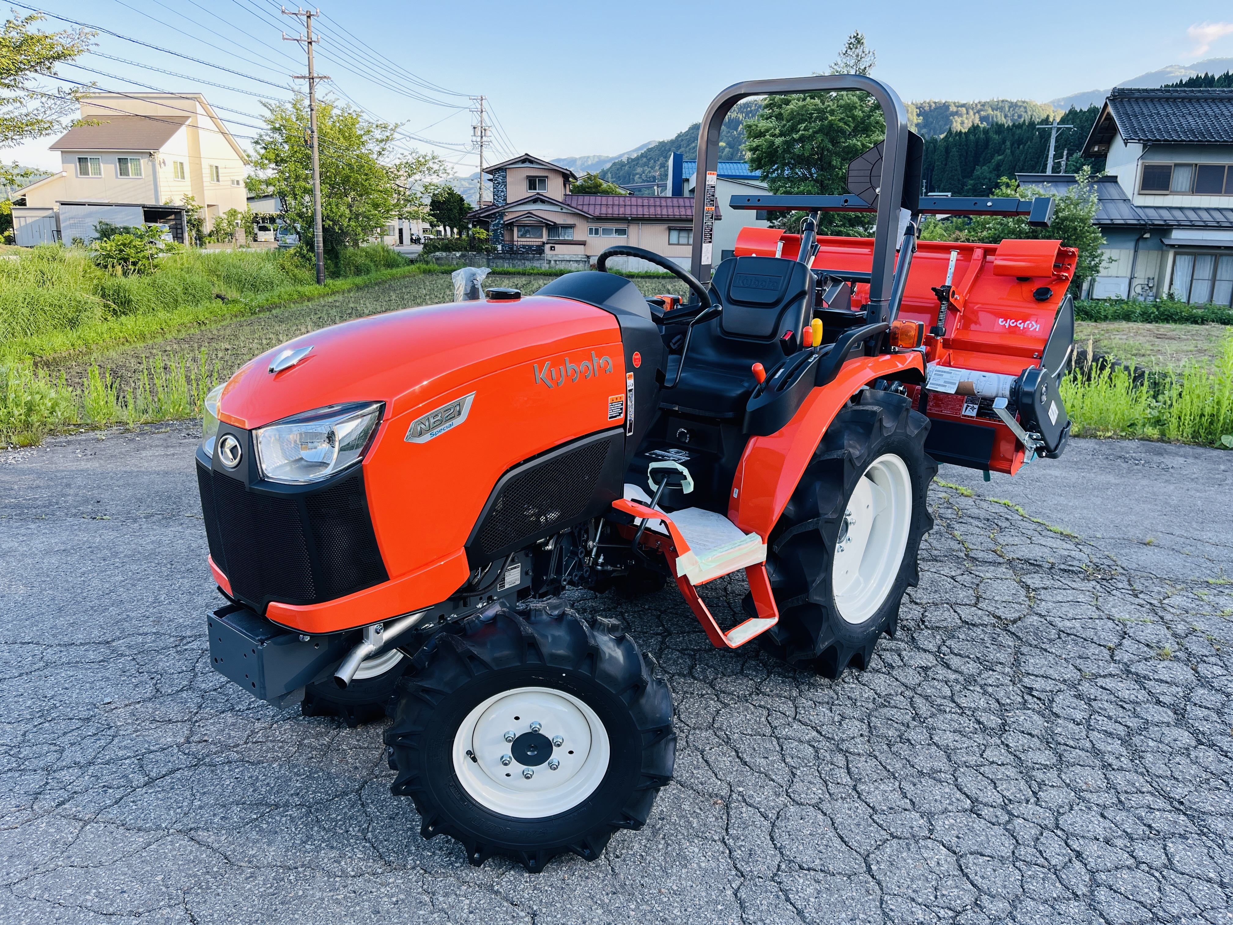 クボタ 中古トラクター NB21SPの商品画像1