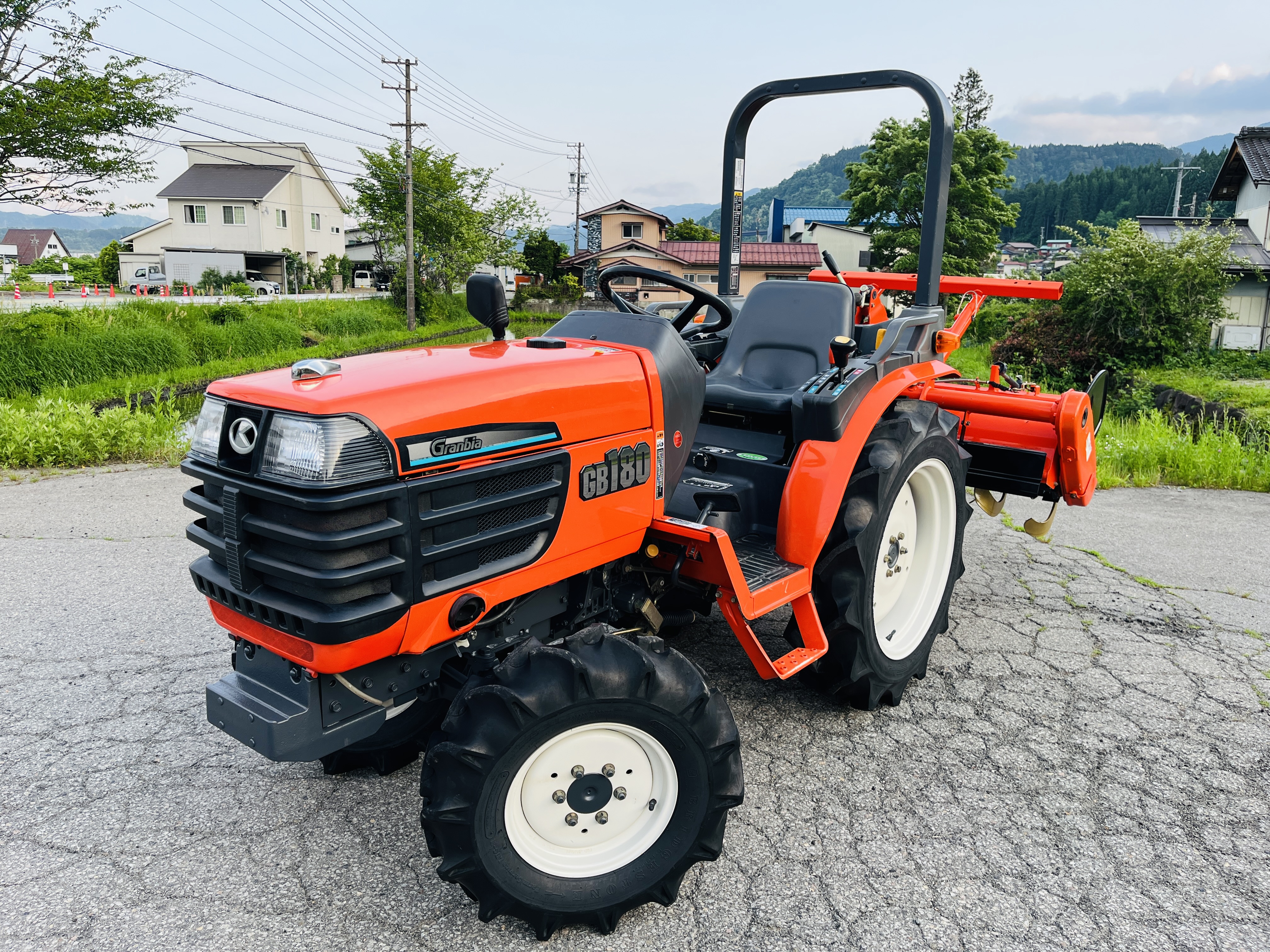 クボタ 中古トラクター GB180の商品画像1