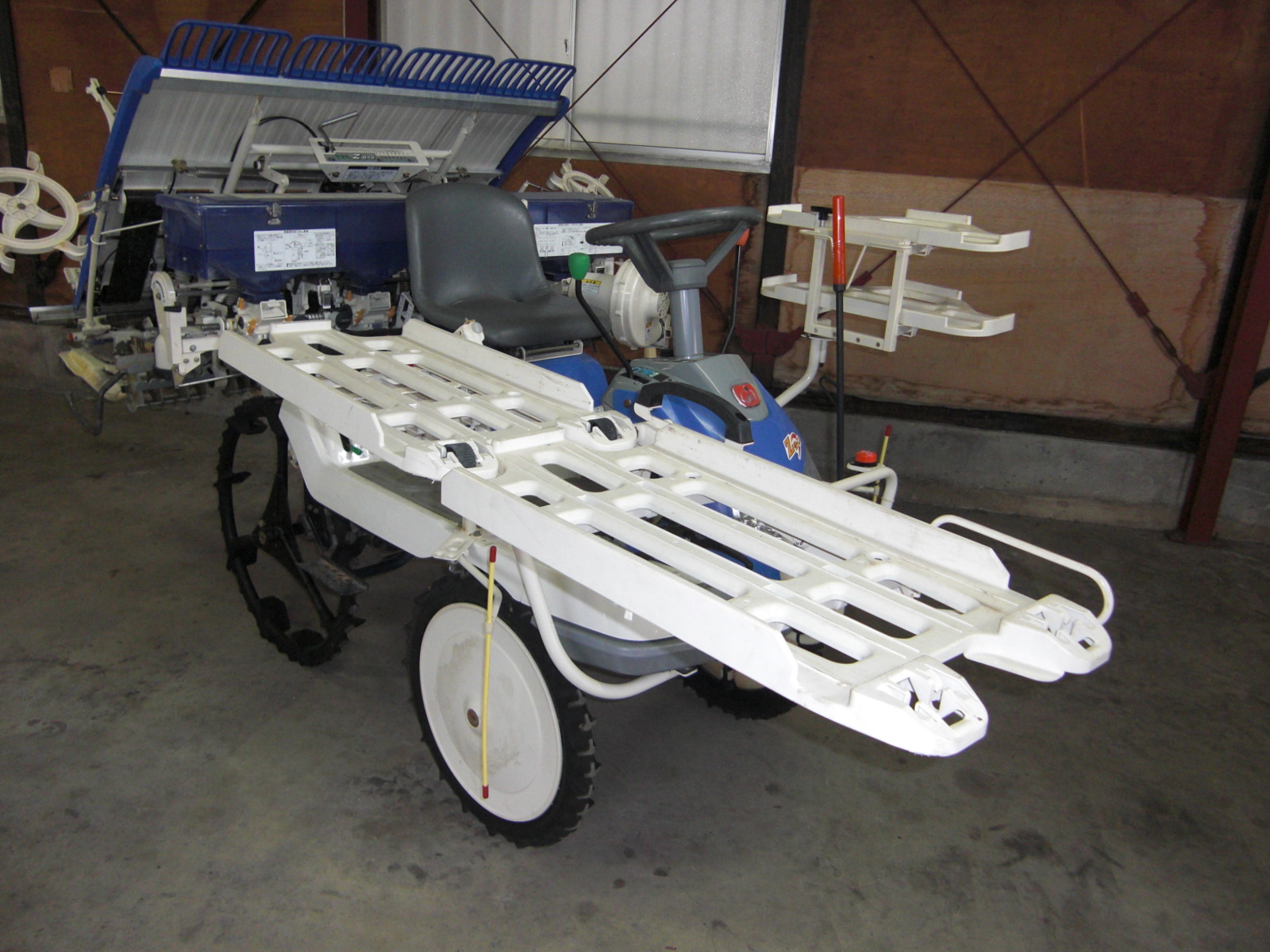 イセキ 中古田植機 PQZ43-DULF　 施肥機付でお買い得の商品画像8