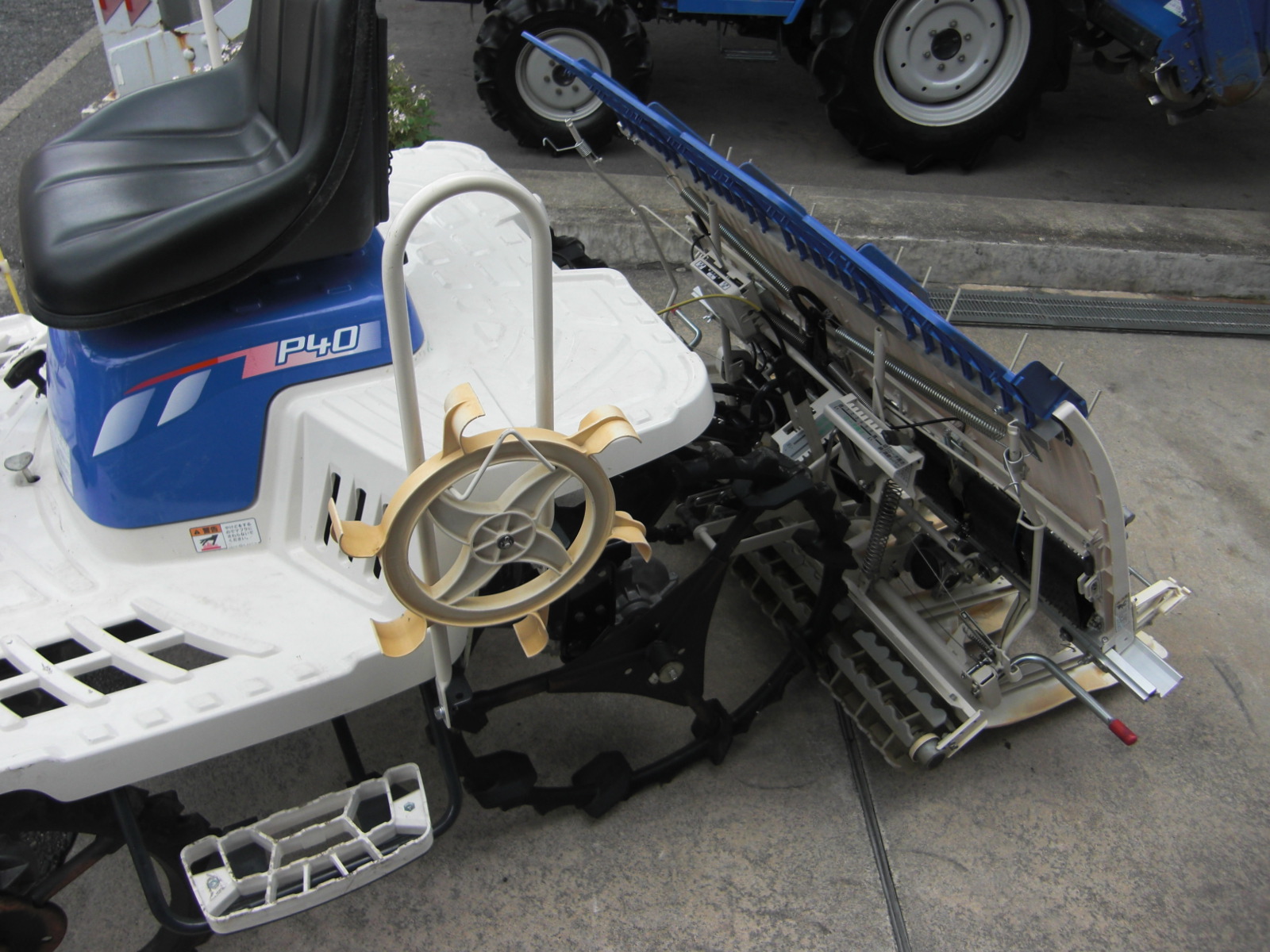 イセキ 中古田植機 P40K-HL　　高年式！　お買い得！の商品画像7