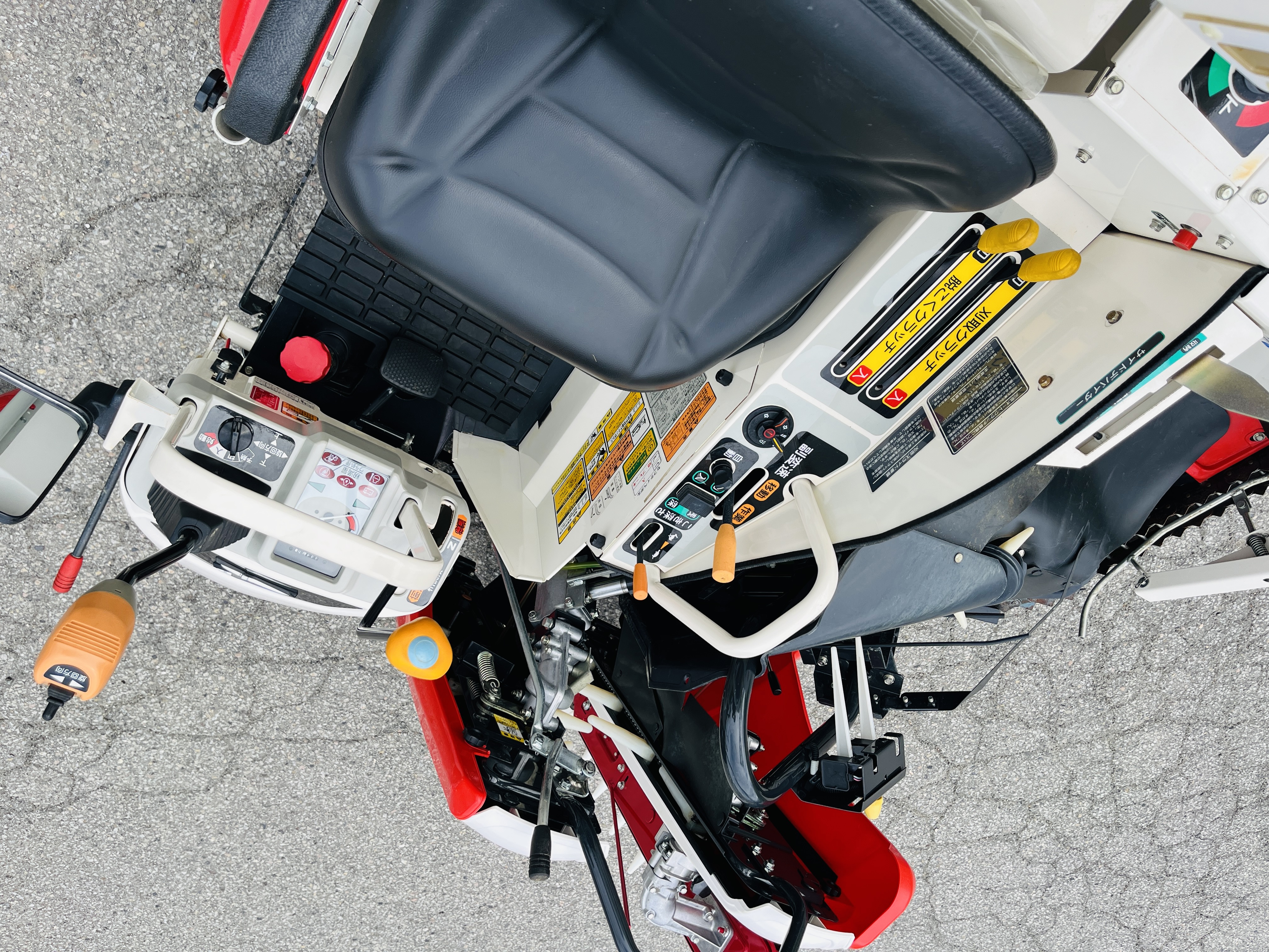 ヤンマー 中古コンバイン Ee214WGの商品画像8