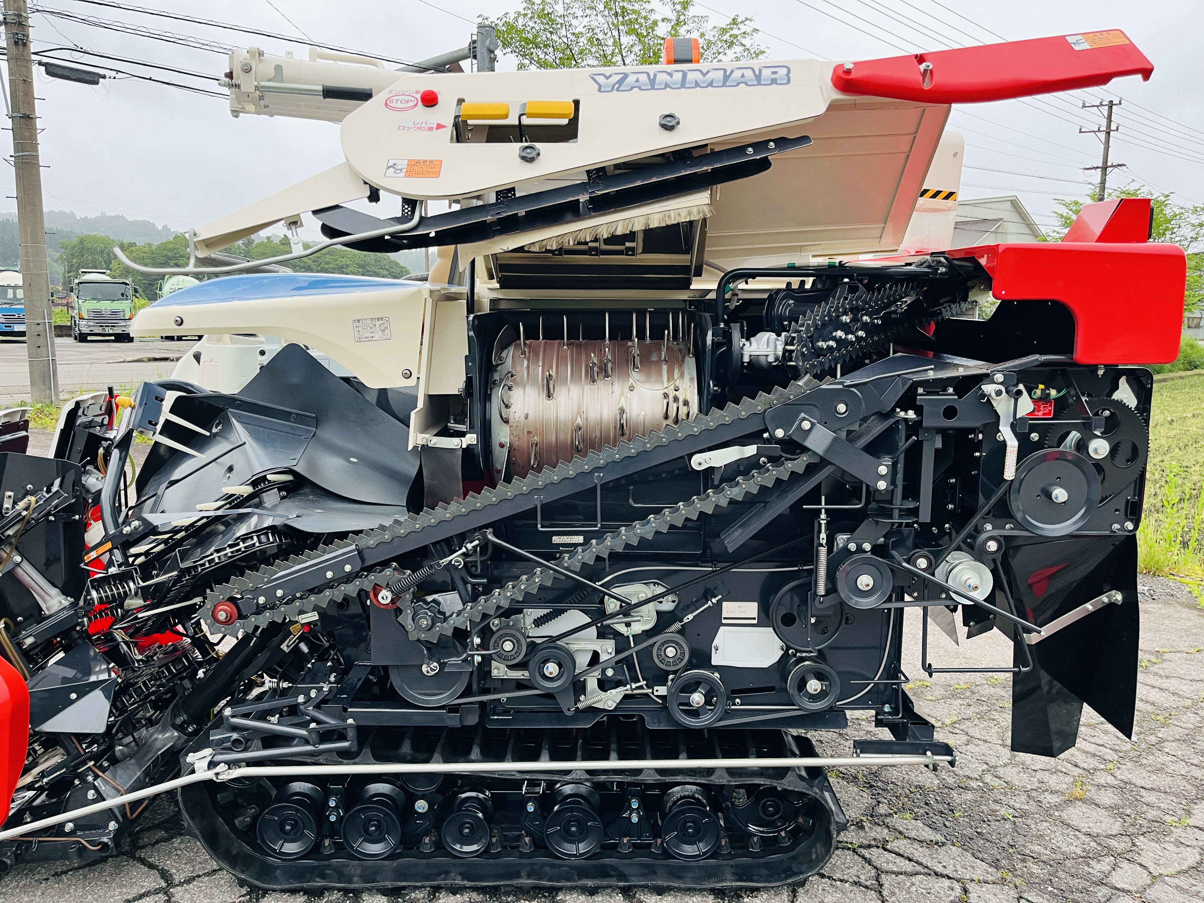 ヤンマー 中古コンバイン AJ323の商品画像7