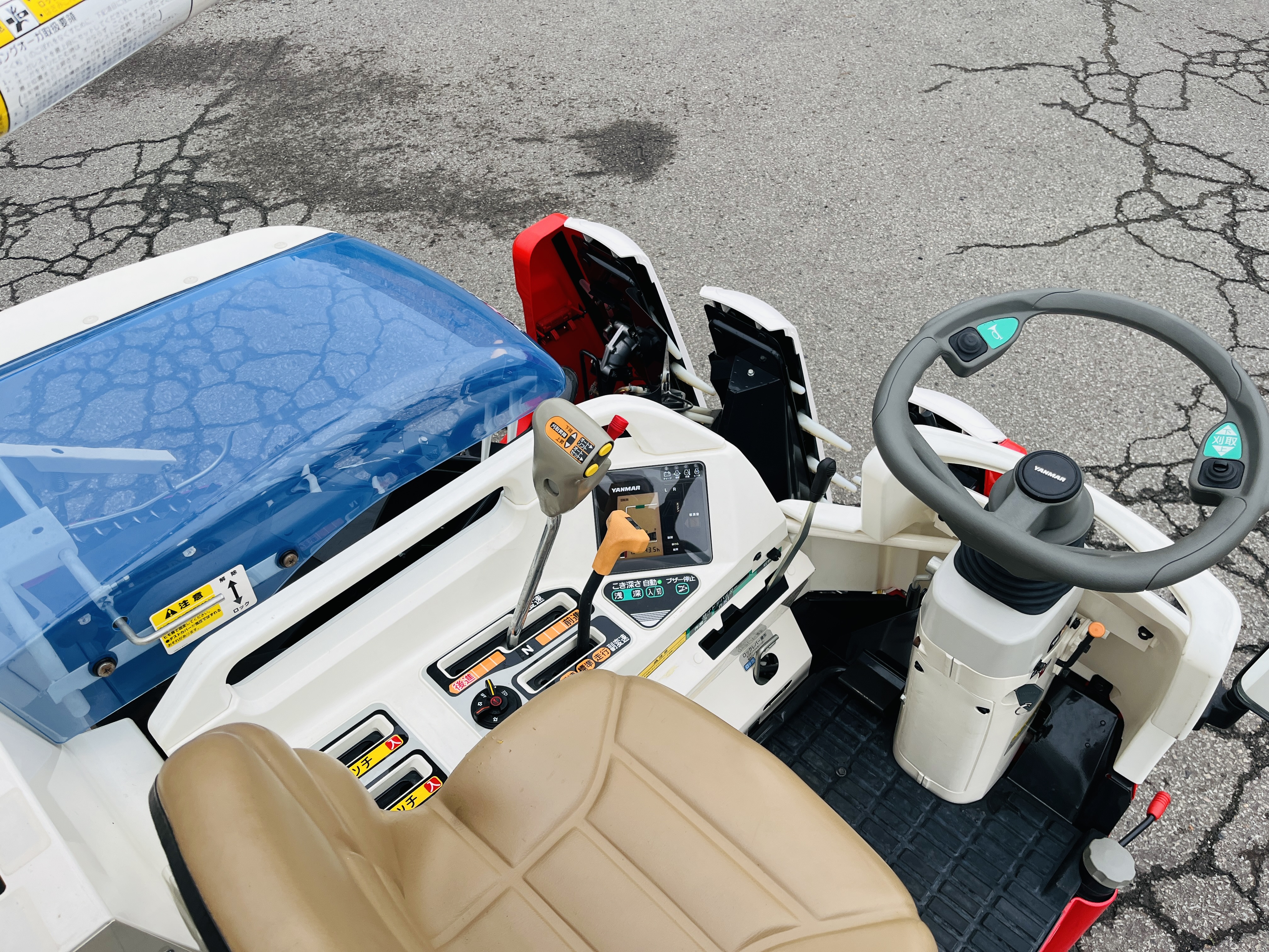 ヤンマー 中古コンバイン AJ323の商品画像8