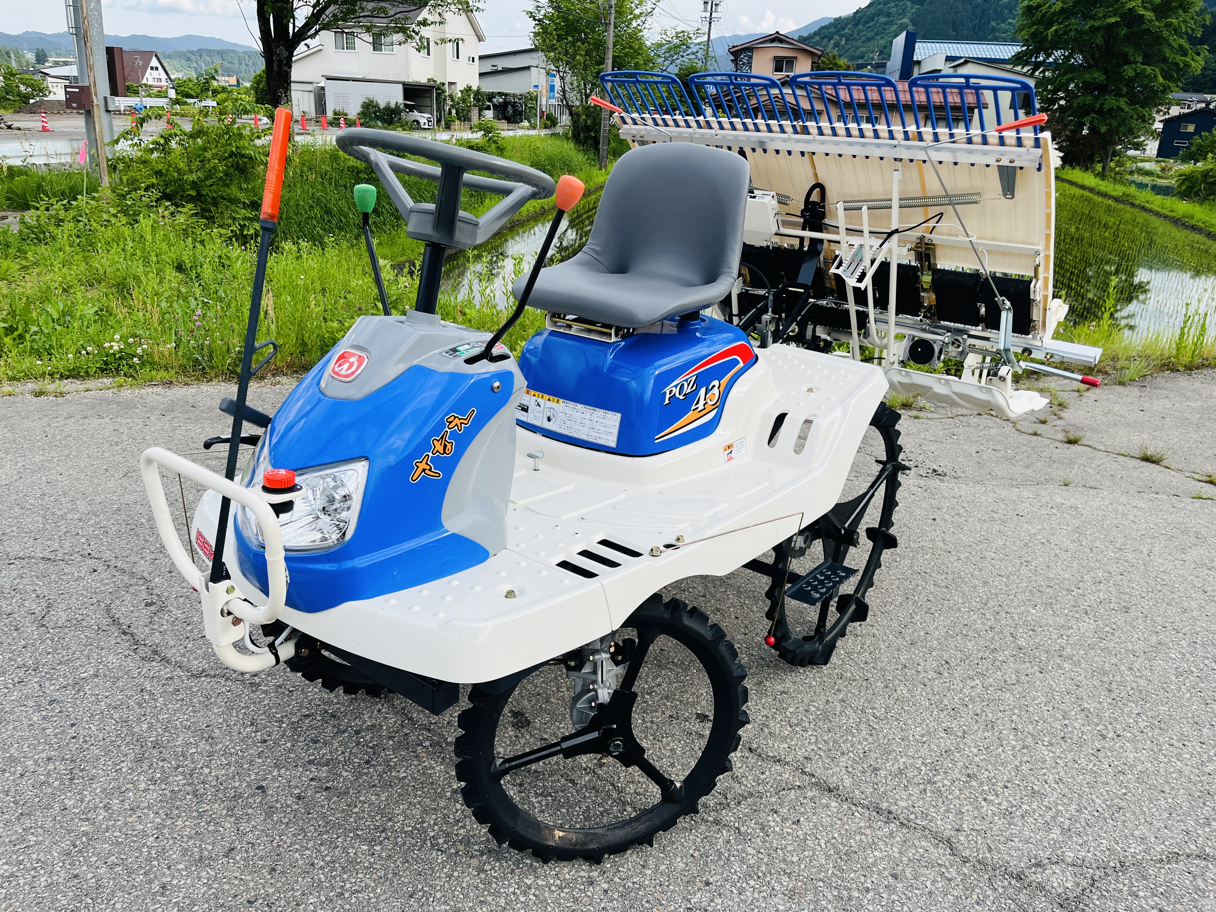 イセキ 中古田植機 PQZ43K-Sの商品画像1