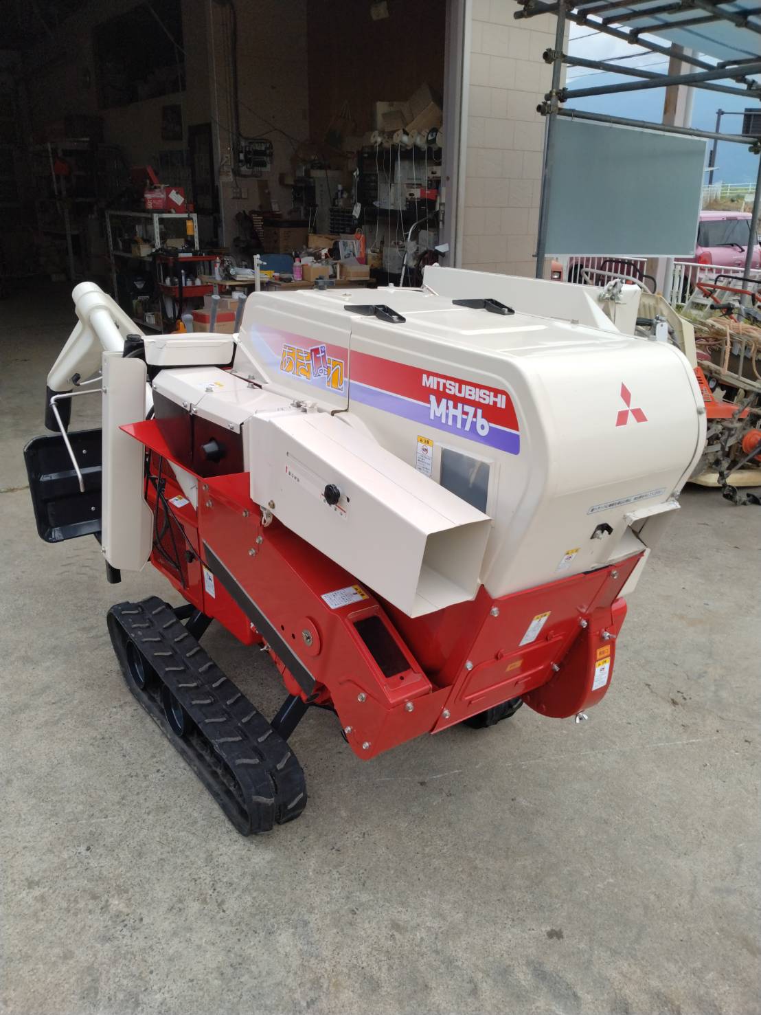 ミツビシ 中古ハーベスター MH76
