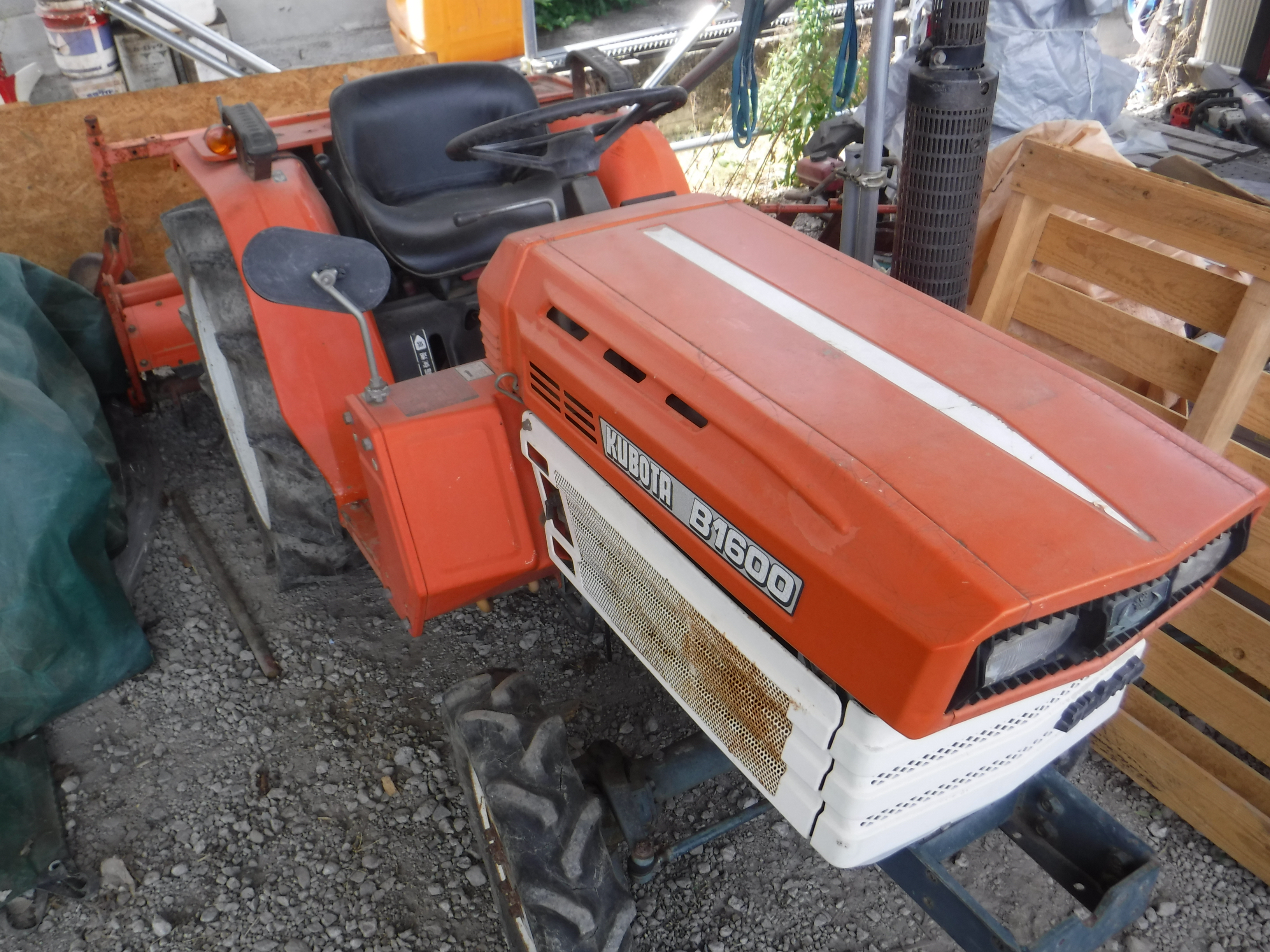 クボタ 中古トラクター B1600の商品画像2