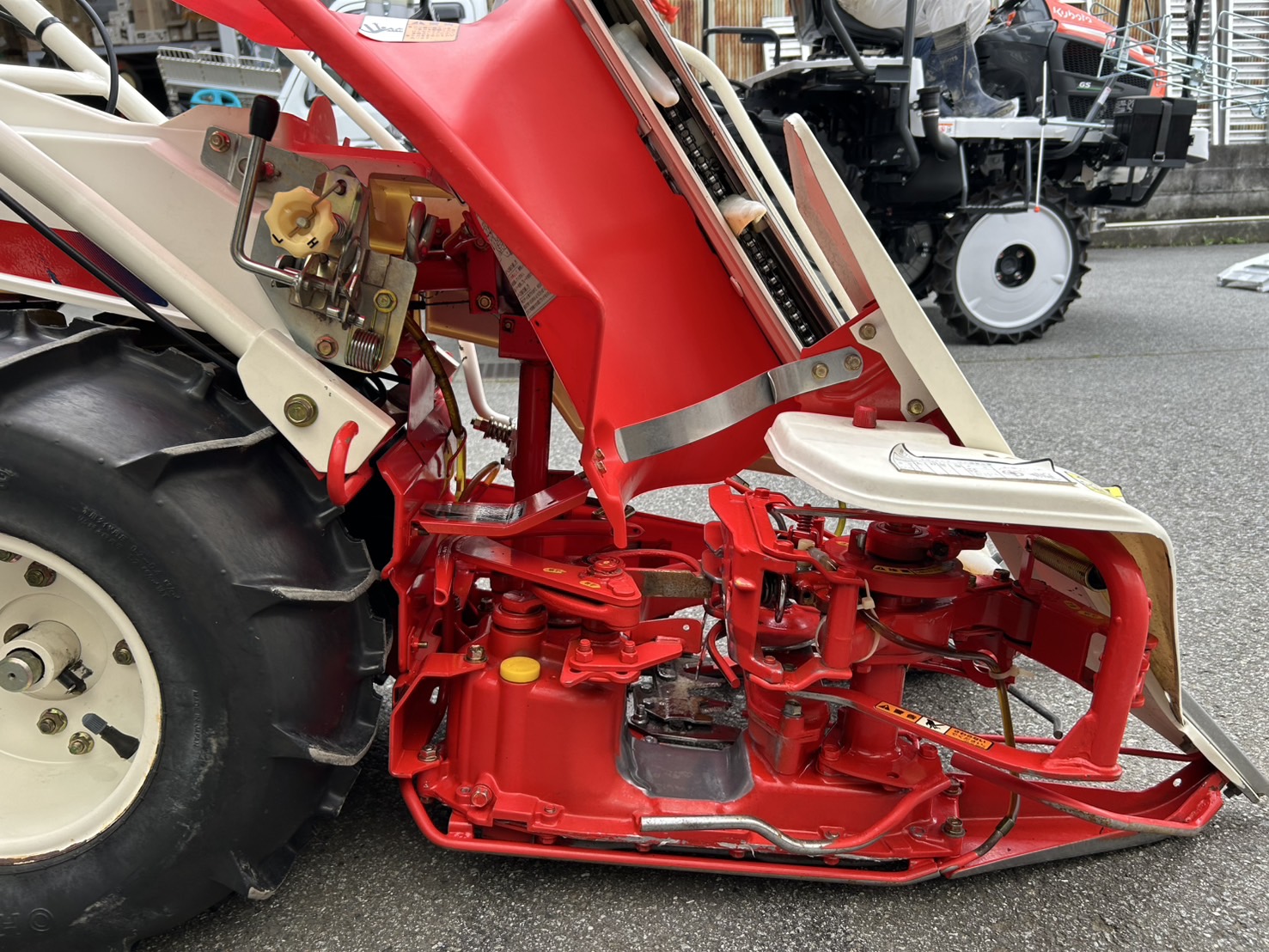 ヤンマー 中古バインダー Be30Dの商品画像9