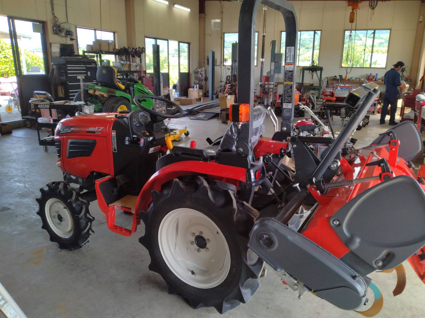 クボタ 中古トラクター JB17XBSMAGの商品画像2