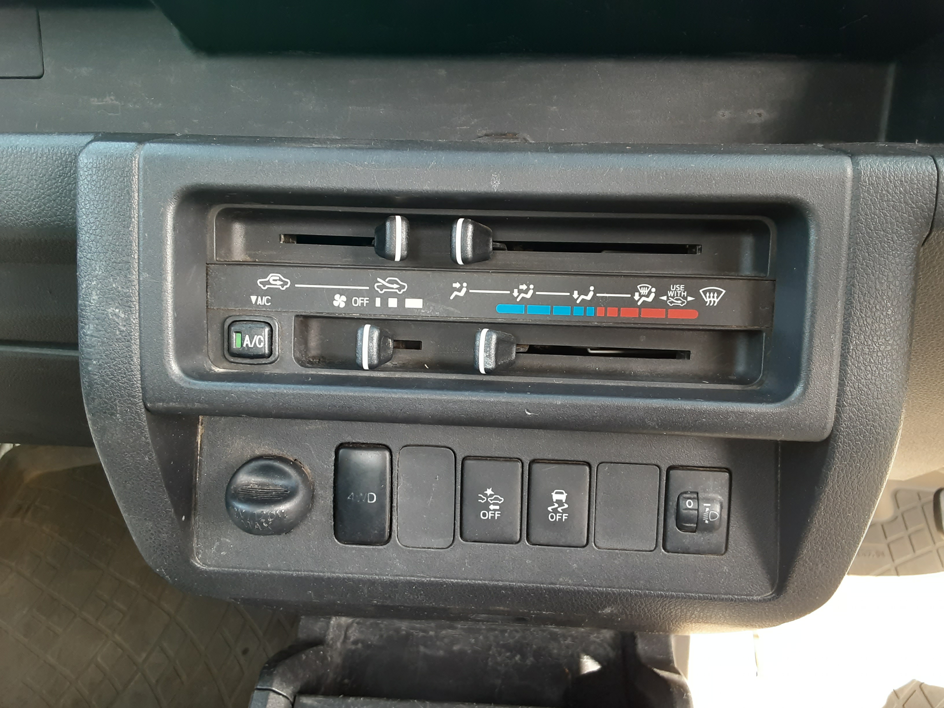 ダイハツ 中古車 ハイゼットトラックの商品画像6